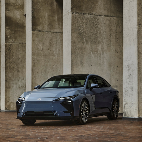 2026 Lexus ES 350e US Version Front View