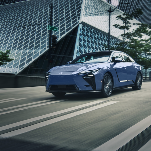 2026 Lexus ES 350e US Version Front View
