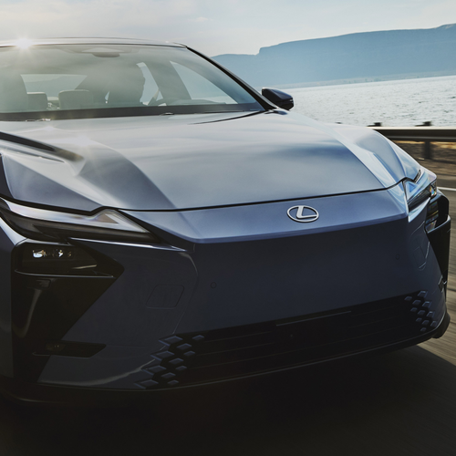 2026 Lexus ES 350e US Version Front View