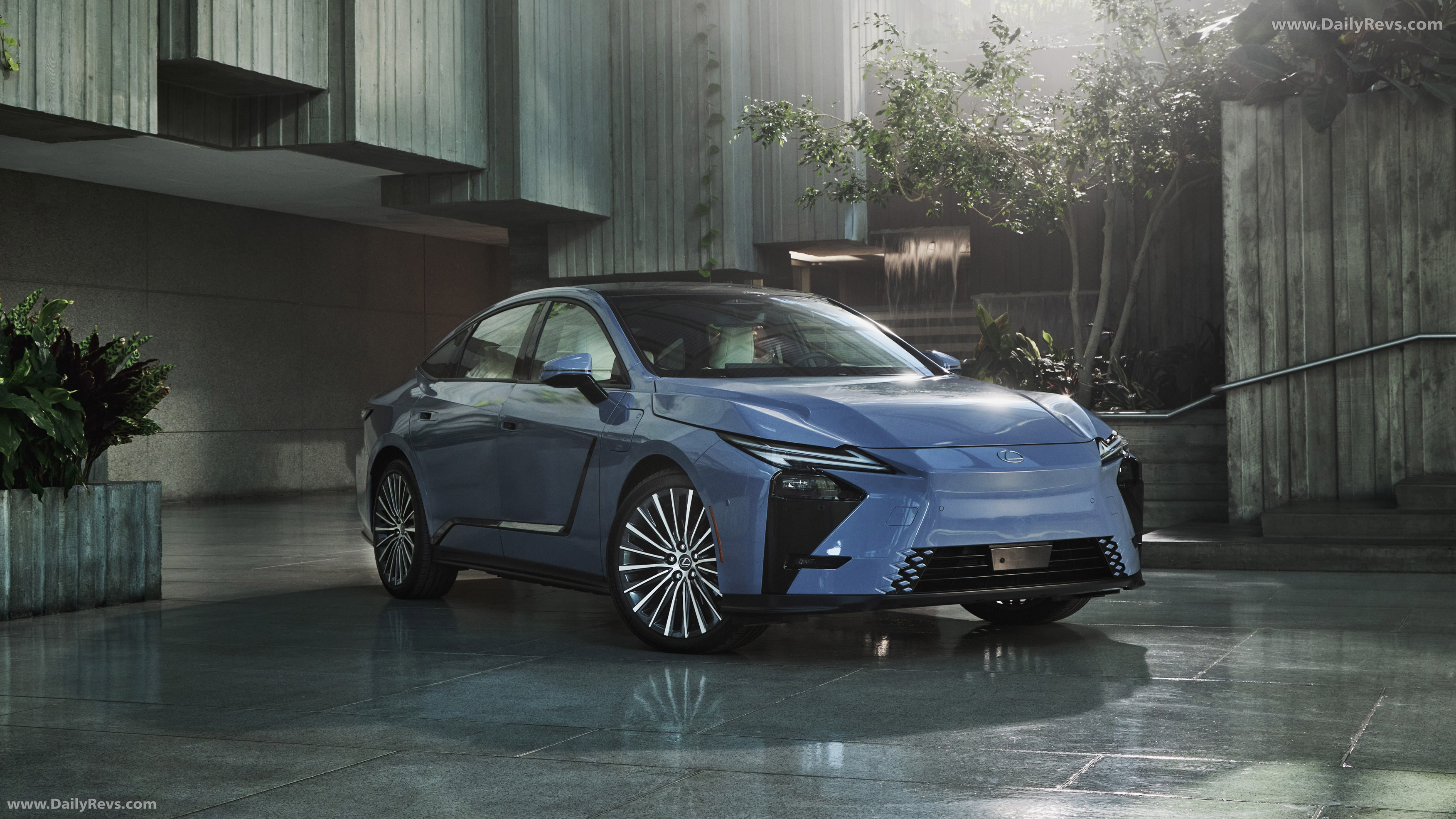 2026 Lexus ES 350e US Version Front View