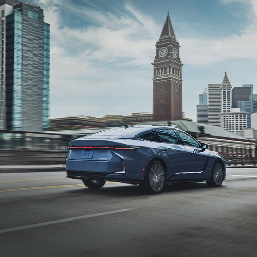2026 Lexus ES 350e US Version Rear View
