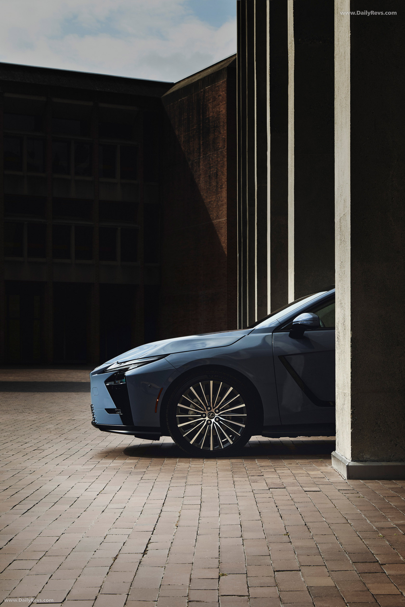 2026 Lexus ES 350e US Version Exterior