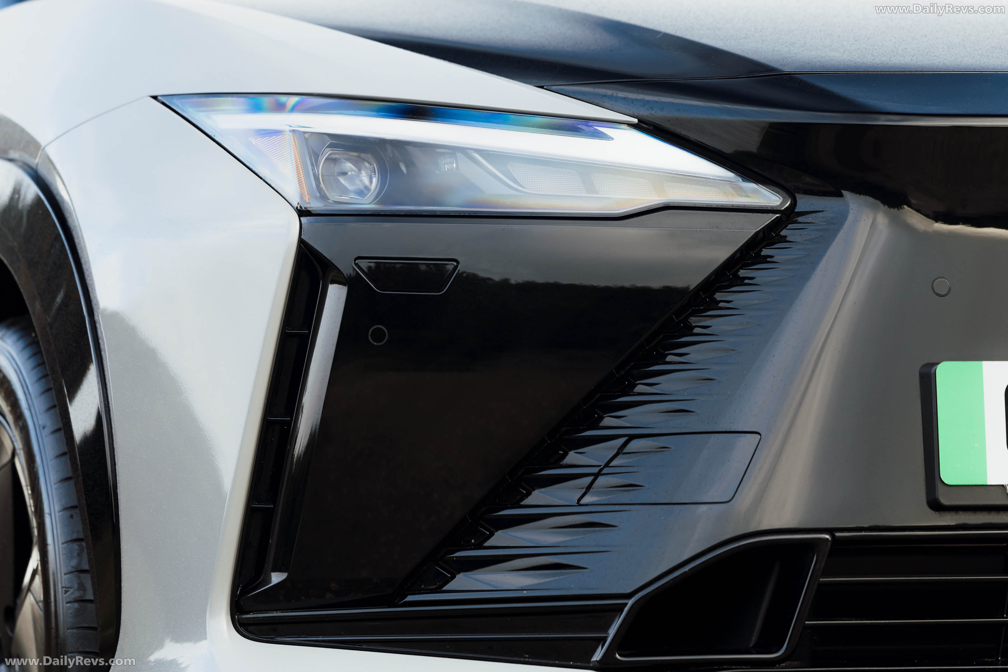 2026 Lexus RZ 550e F SPORT UK Version Exterior
