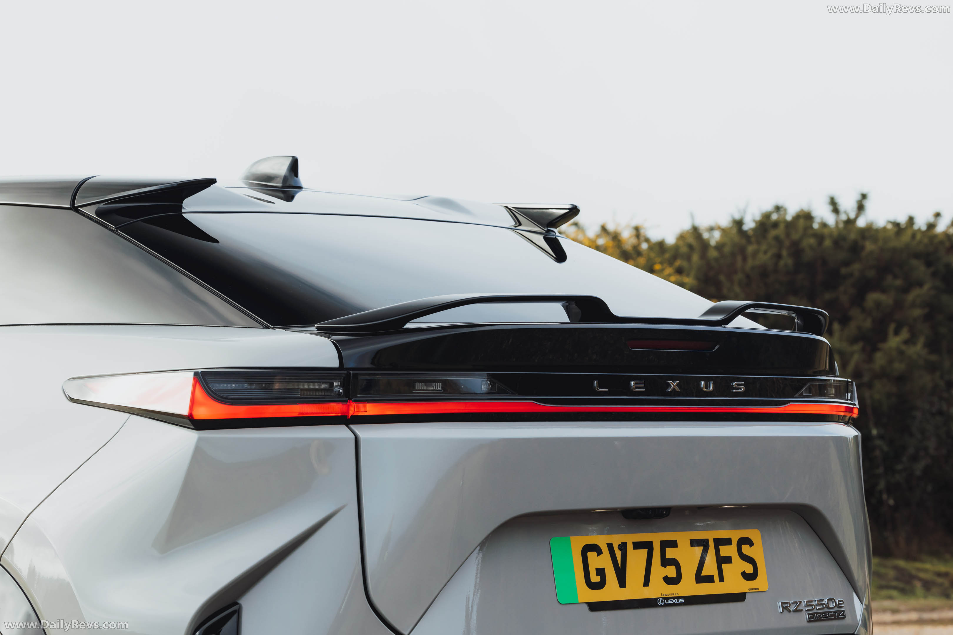 2026 Lexus RZ 550e F SPORT UK Version Exterior