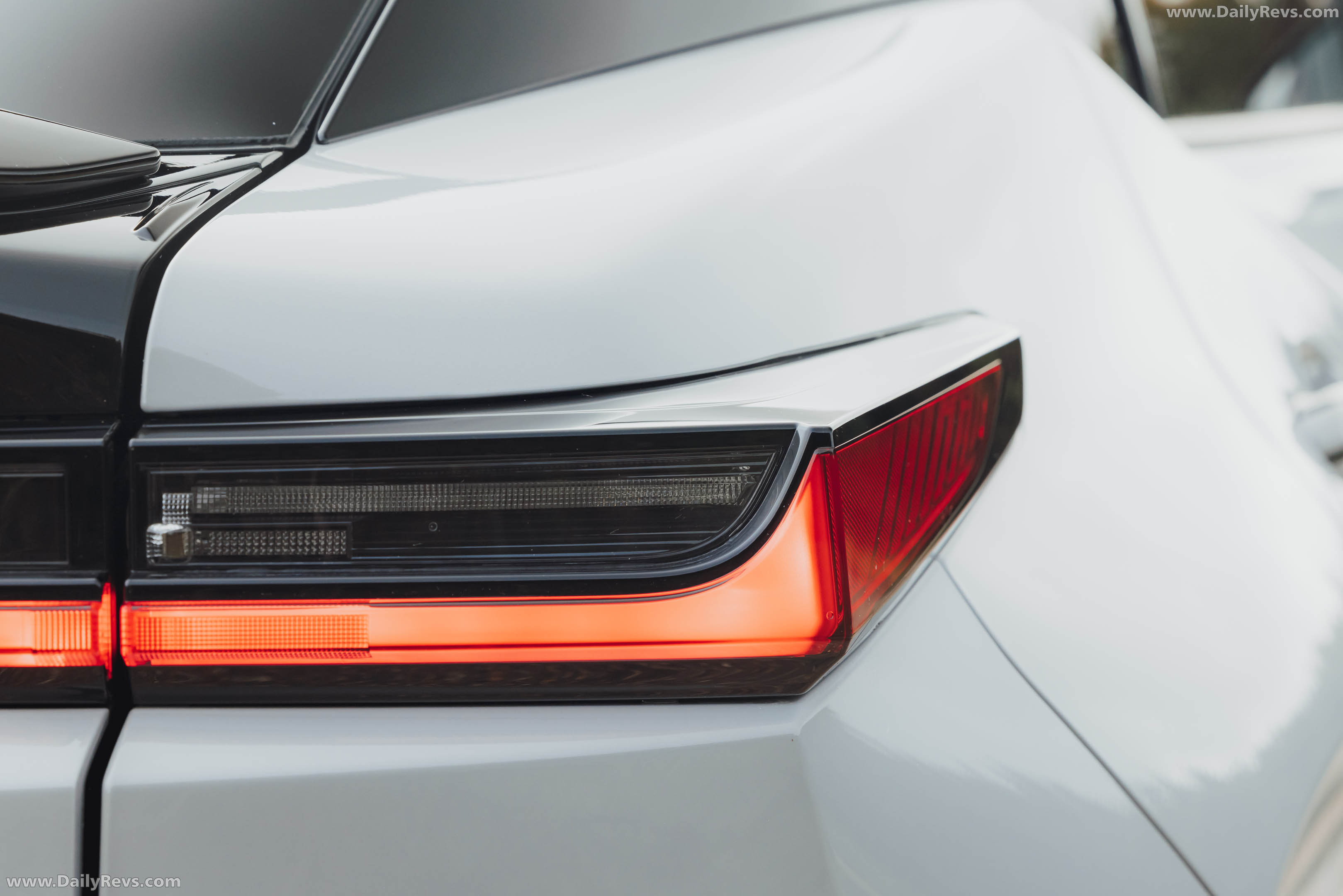 2026 Lexus RZ 550e F SPORT UK Version Exterior