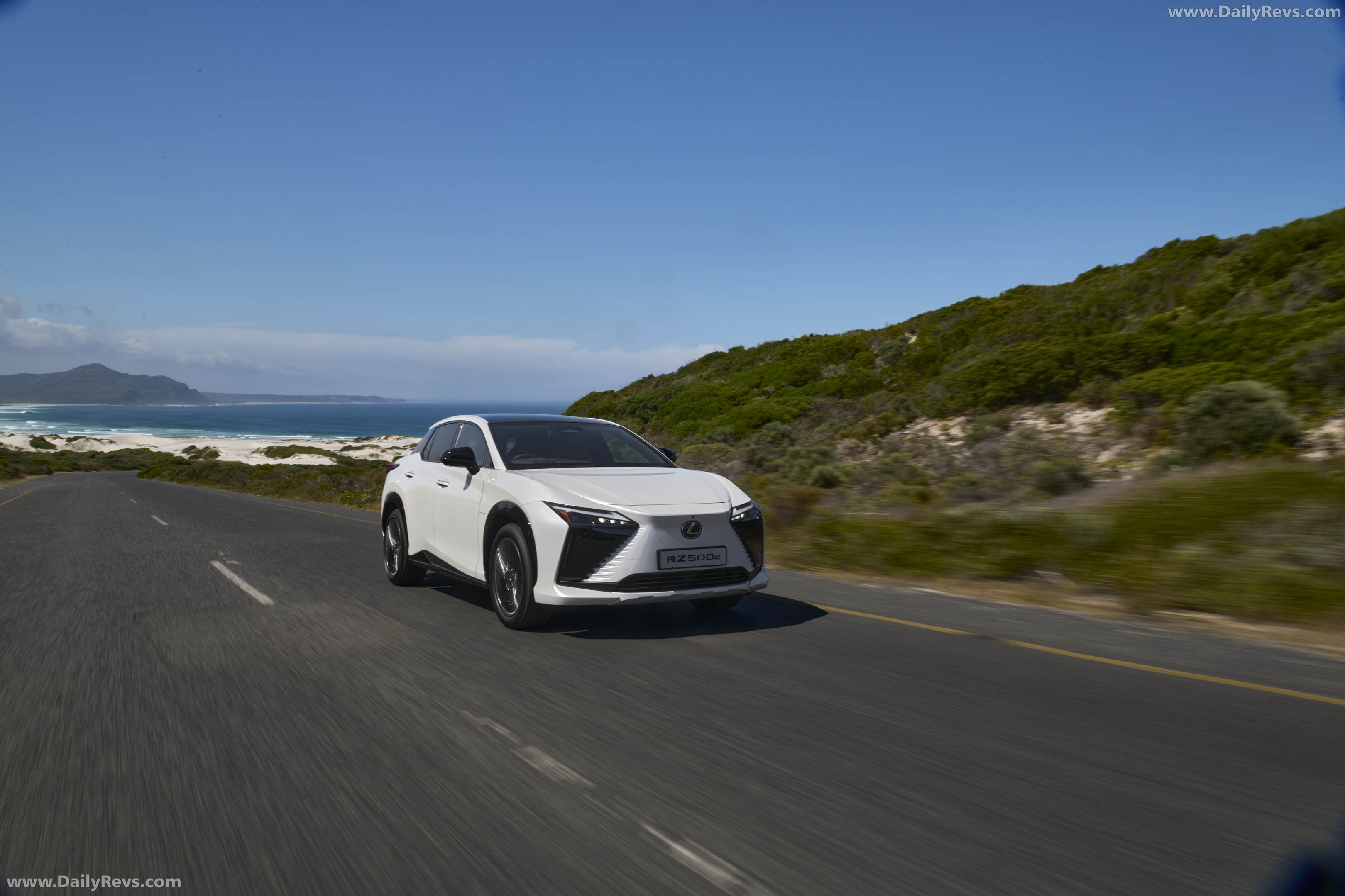 2026 Lexus RZ 550e South African Version Front View
