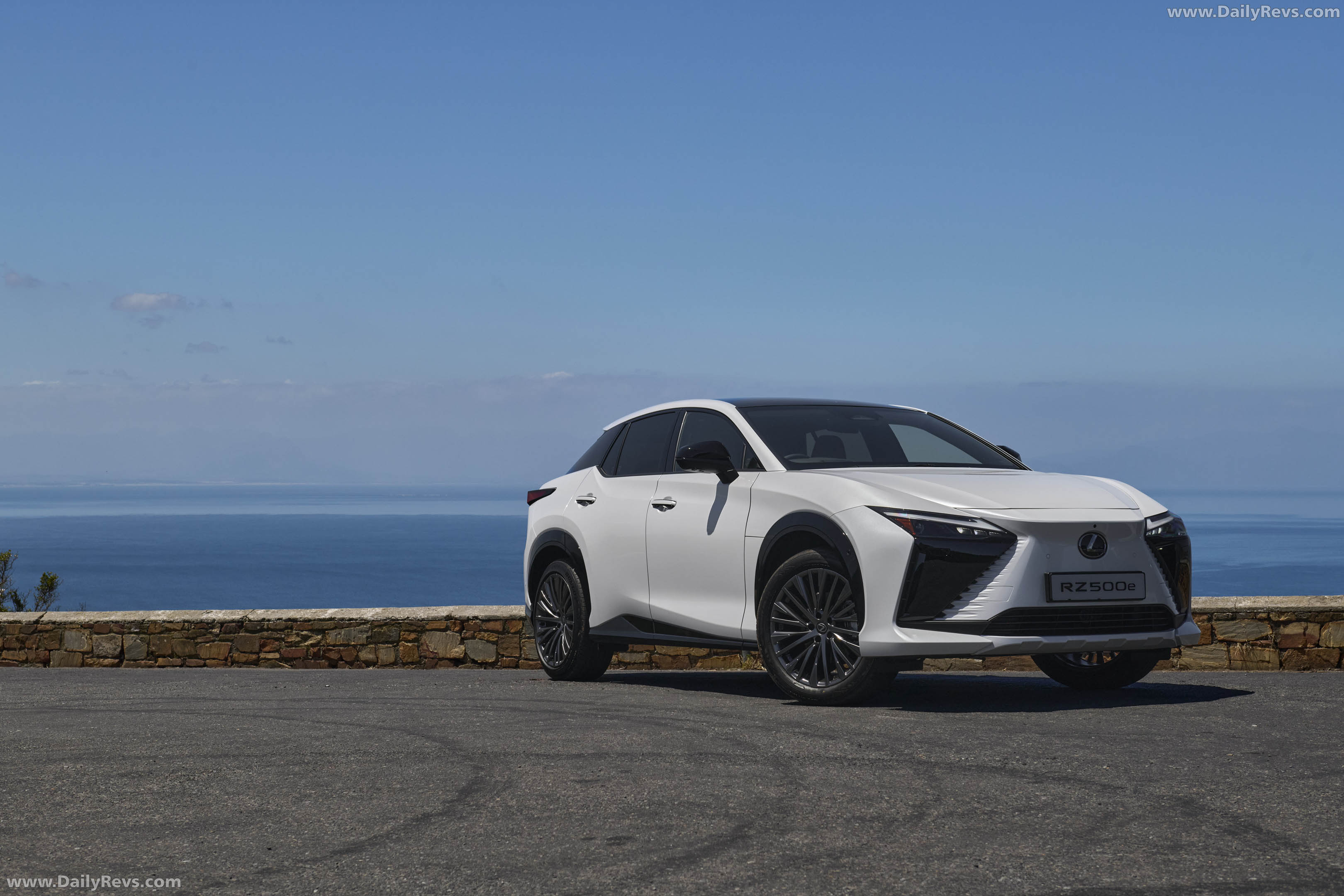2026 Lexus RZ 550e South African Version Front View