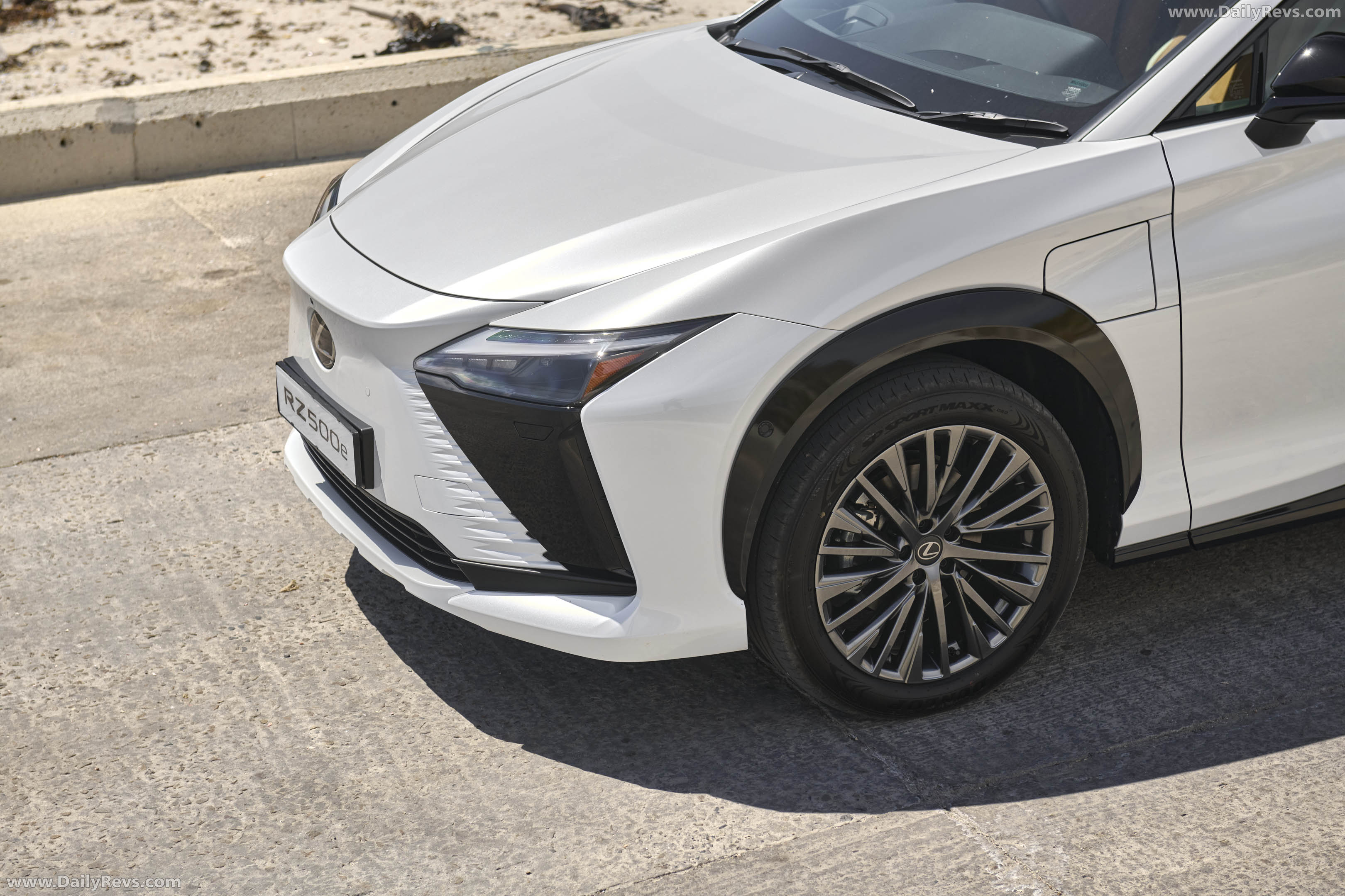 2026 Lexus RZ 550e South African Version Exterior