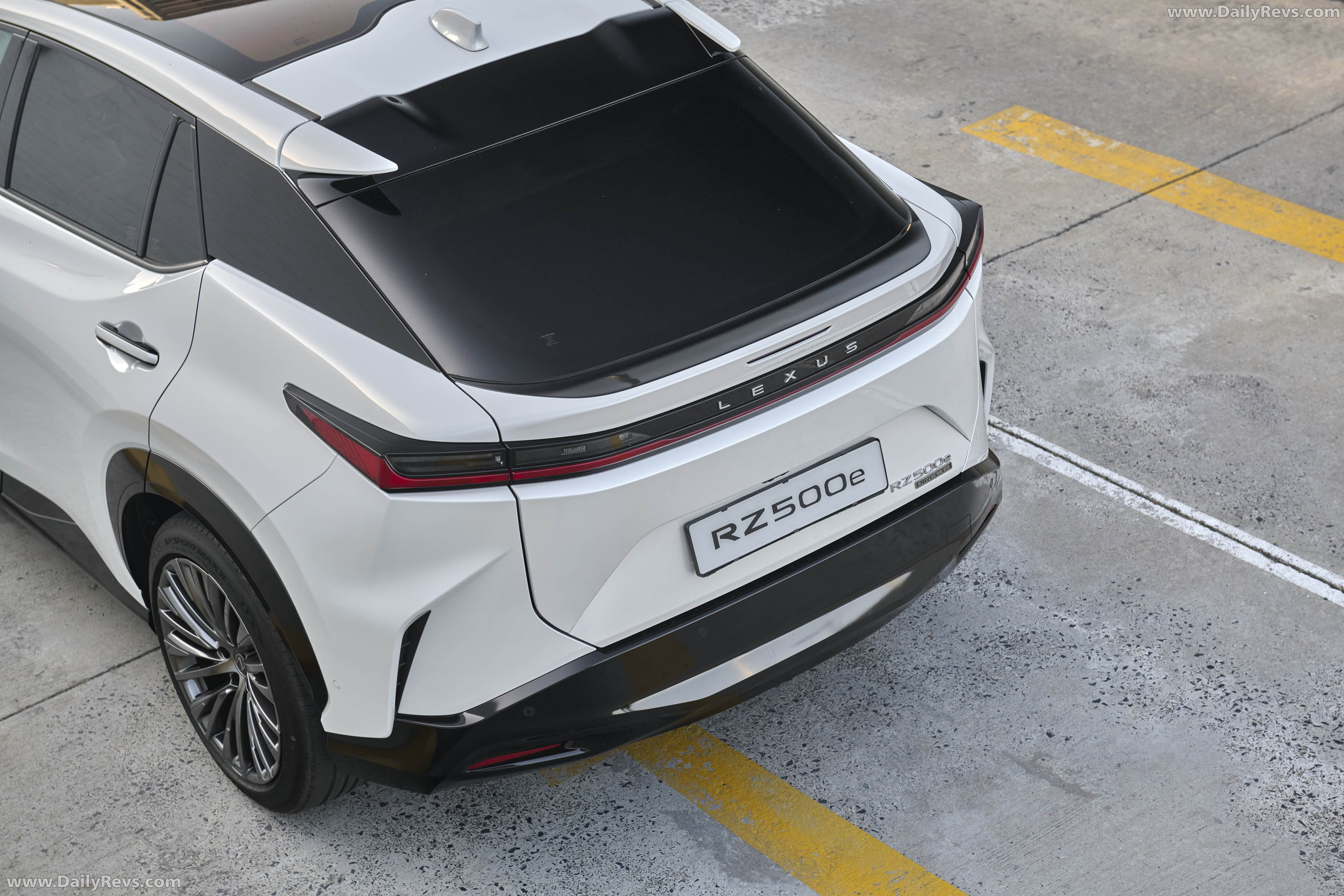 2026 Lexus RZ 550e South African Version Exterior