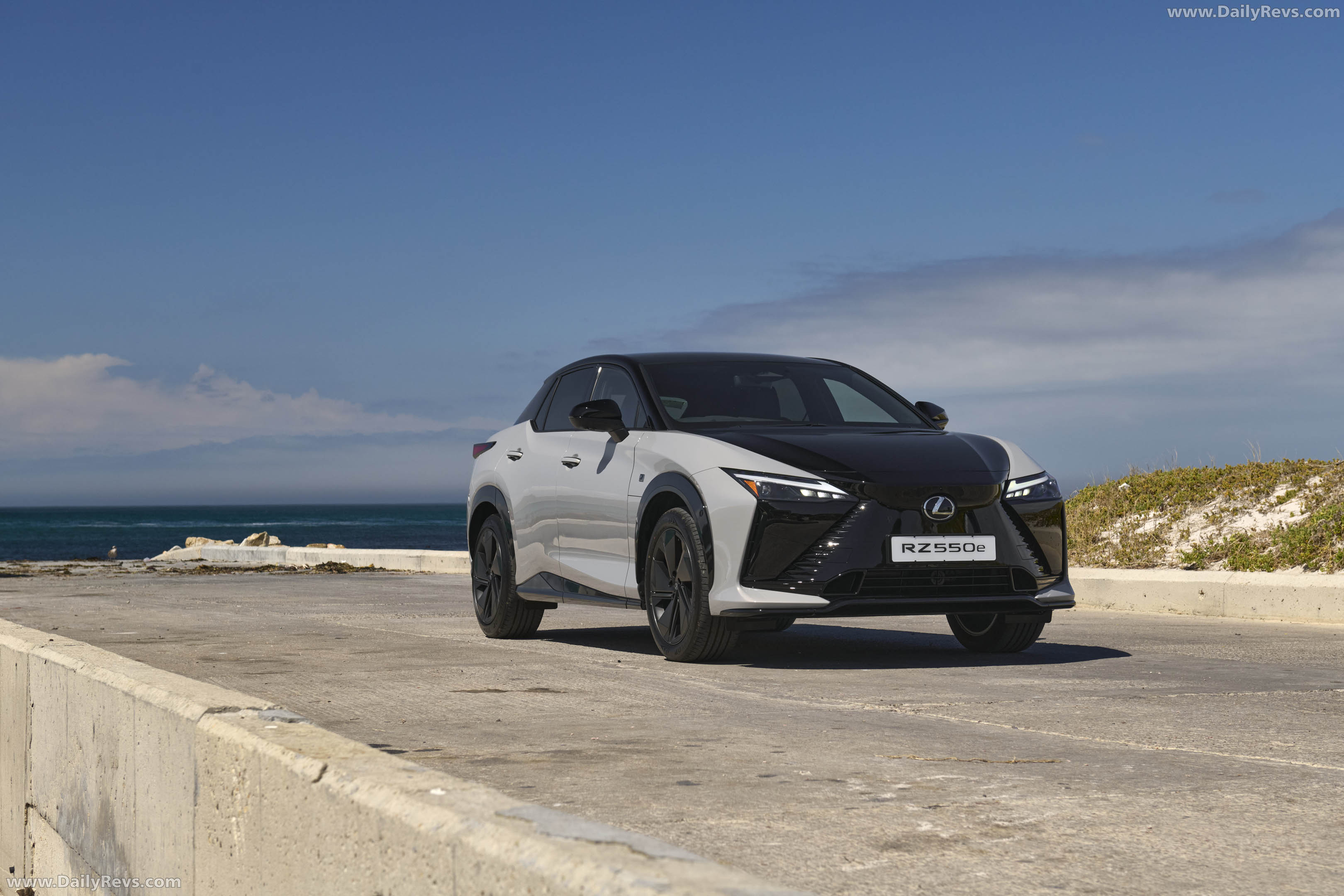 2026 Lexus RZ 550e South African Version Front View