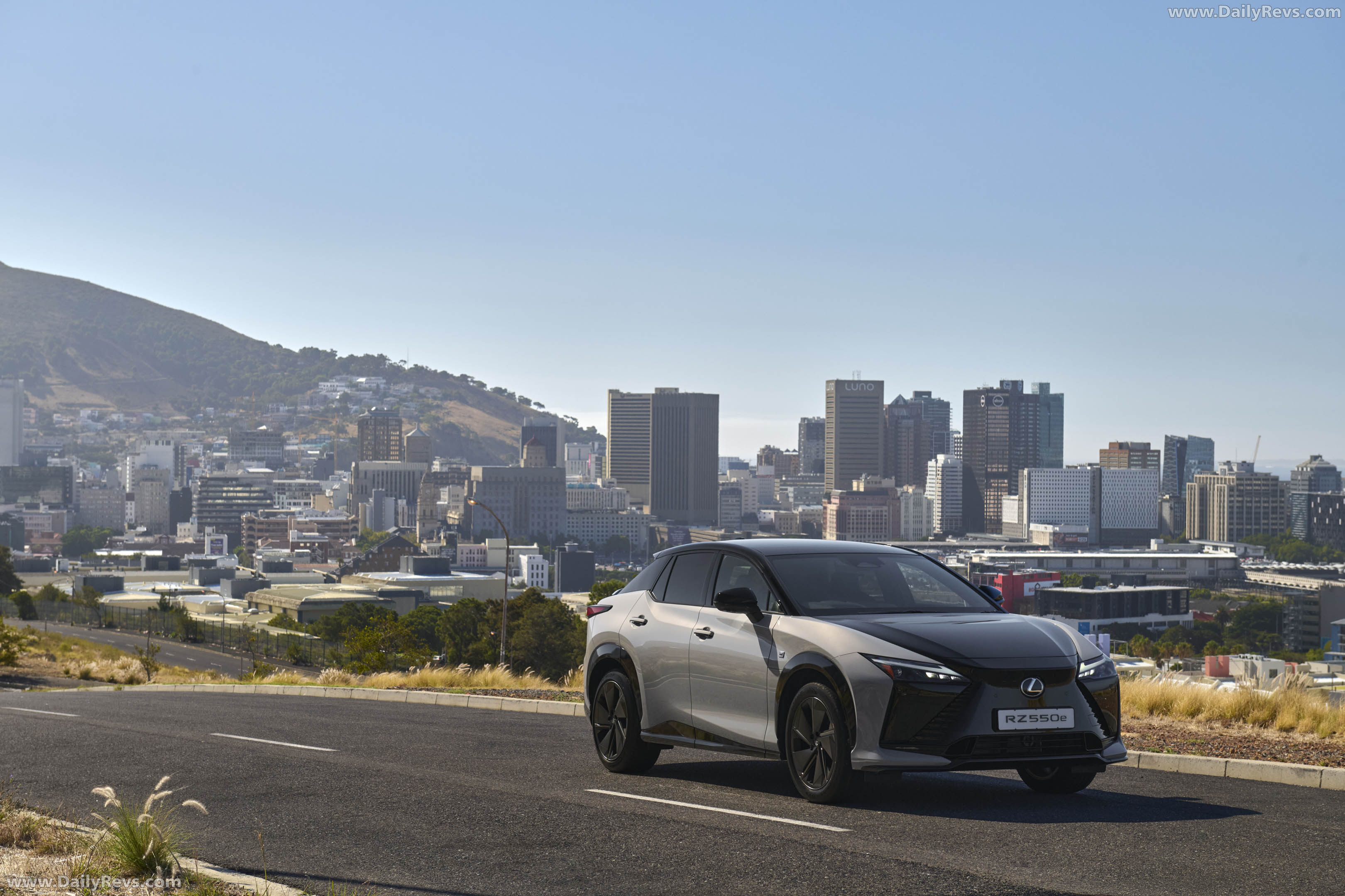 2026 Lexus RZ 550e South African Version Front View