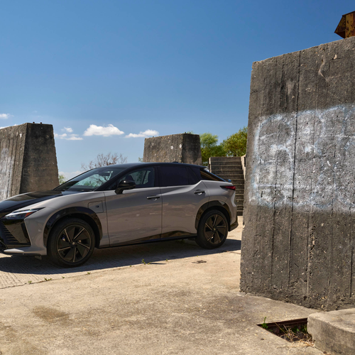 2026 Lexus RZ 550e South African Version Side View