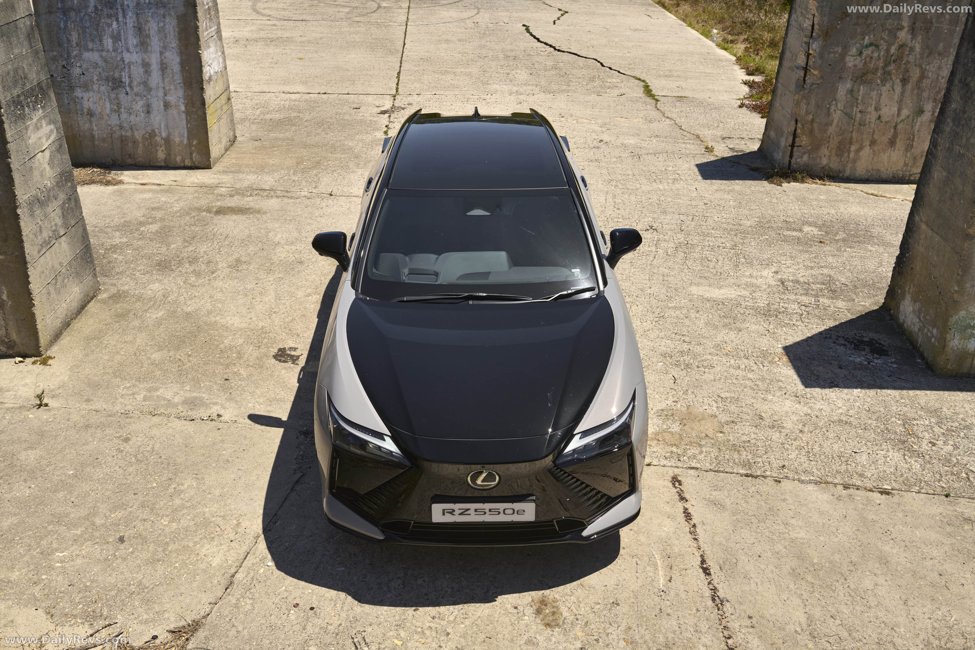 2026 Lexus RZ 550e South African Version Top View