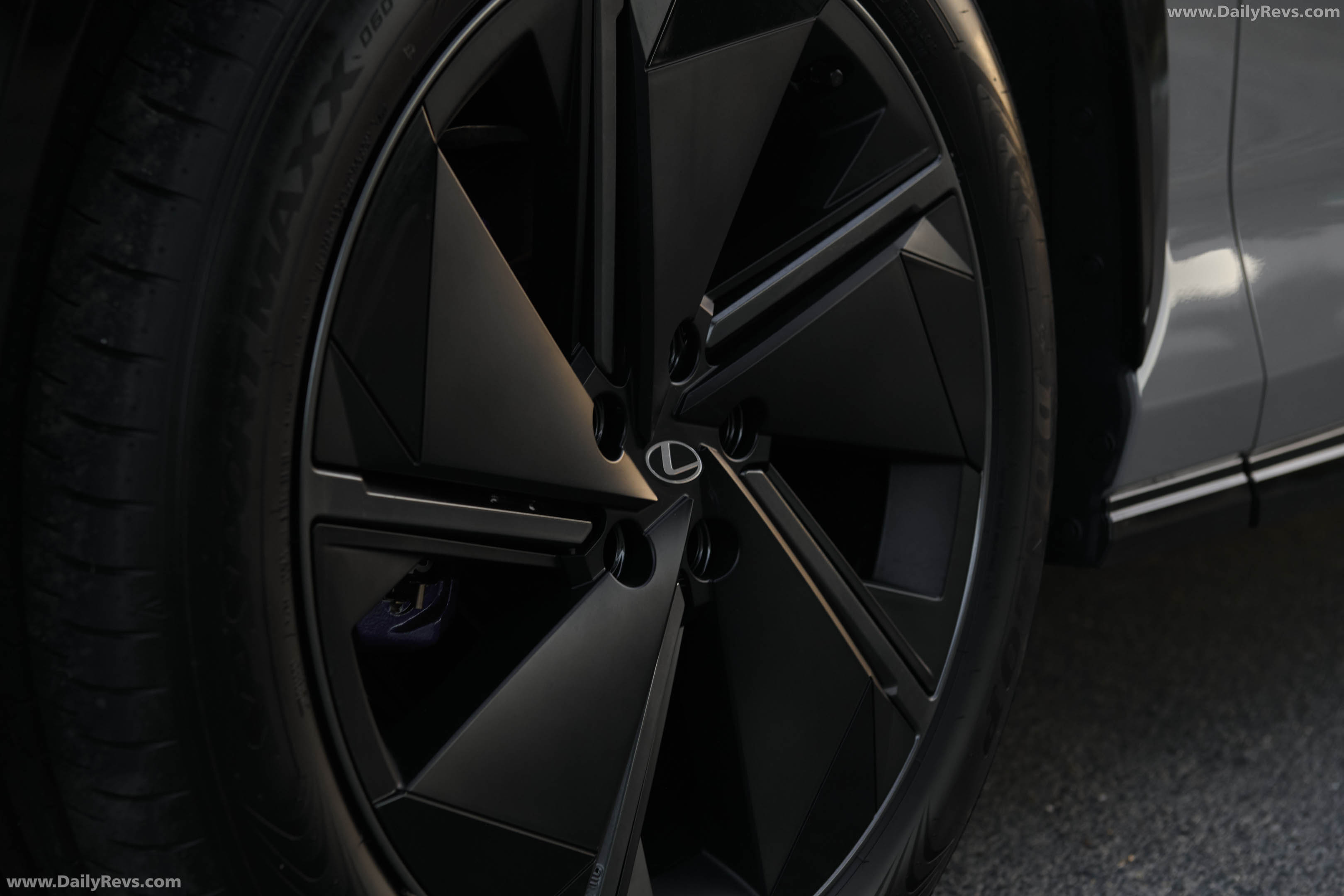 2026 Lexus RZ 550e South African Version Exterior