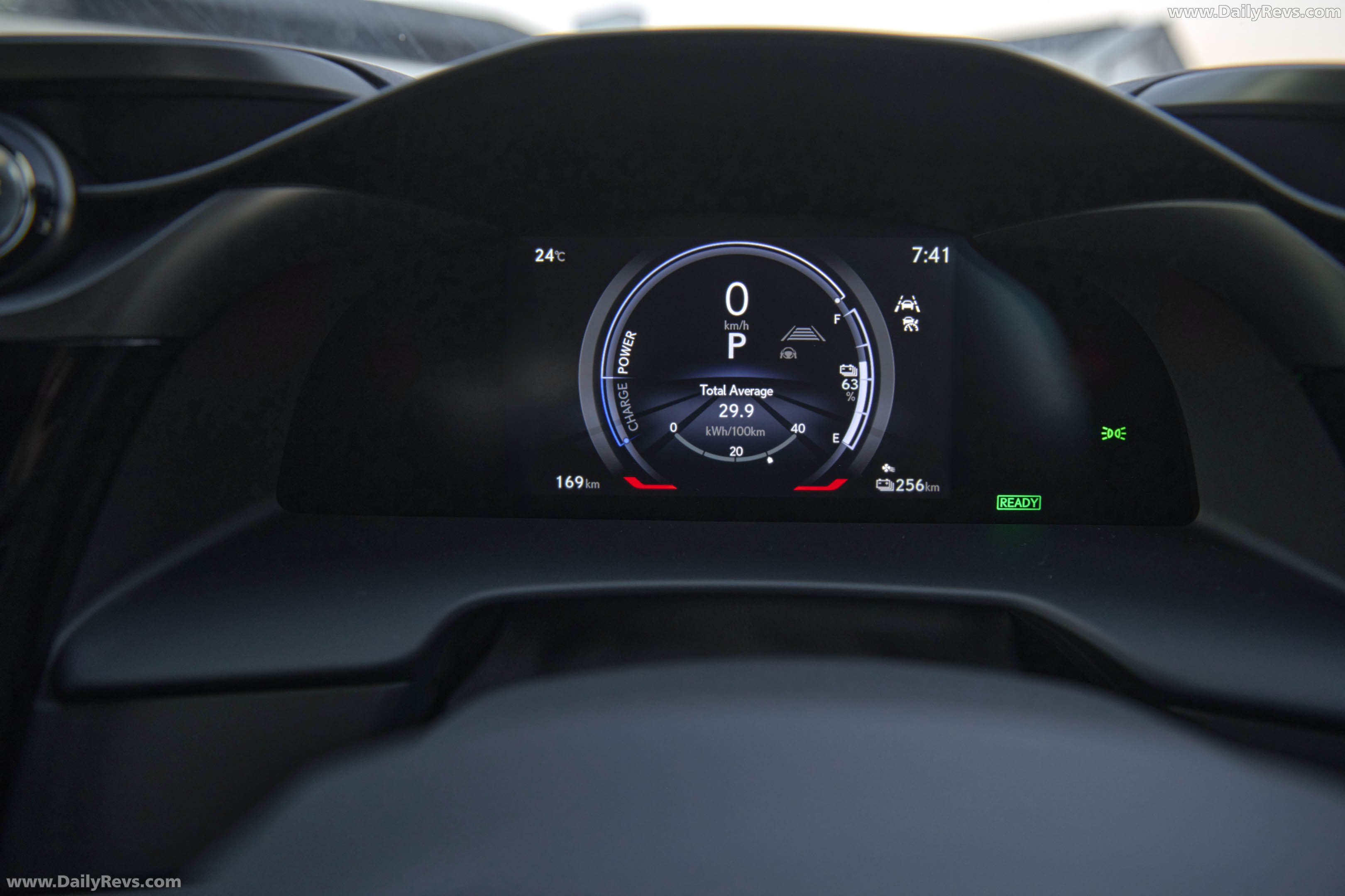 2026 Lexus RZ 550e South African Version Exterior
