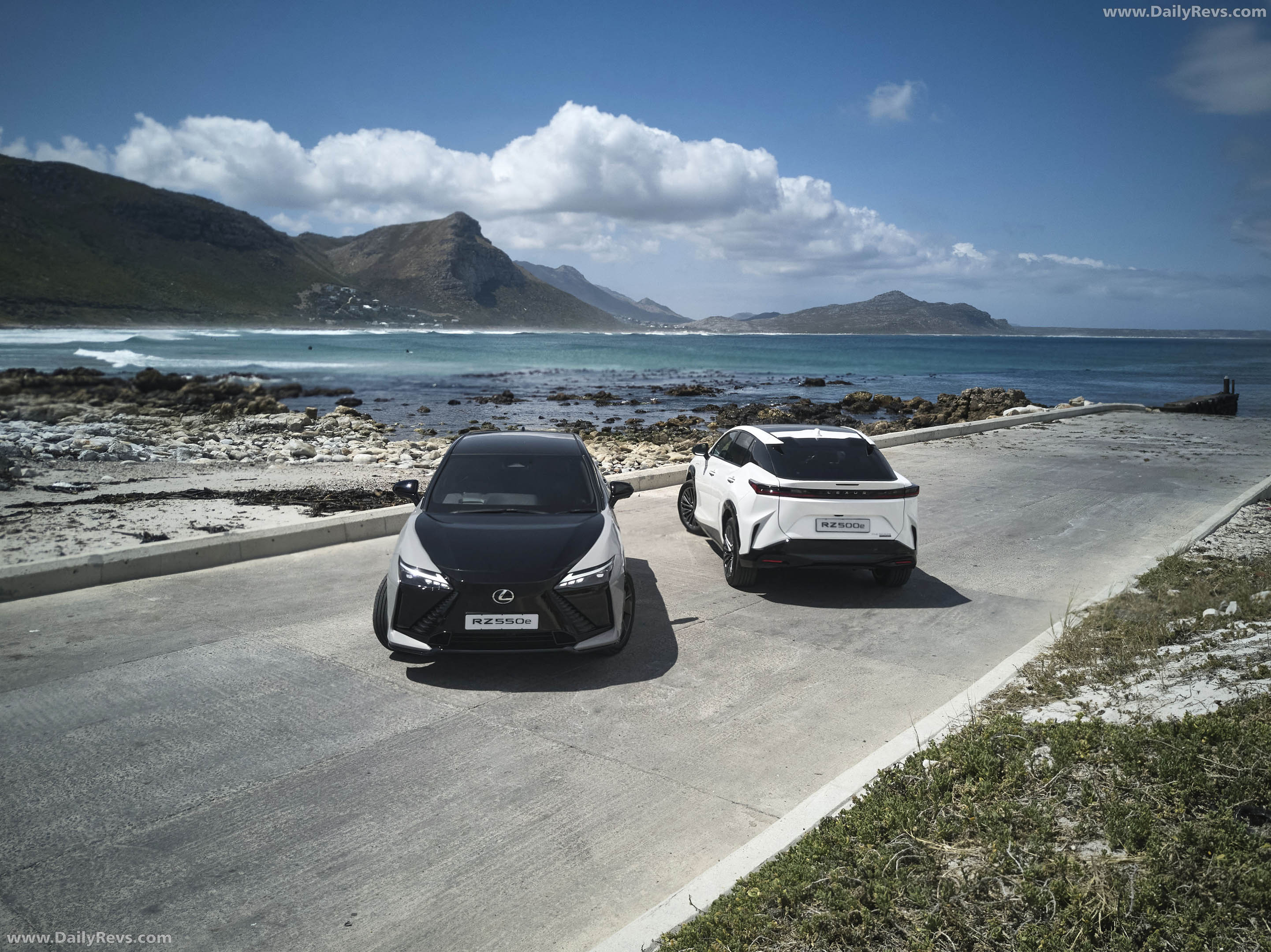 2026 Lexus RZ 550e South African Version Front View
