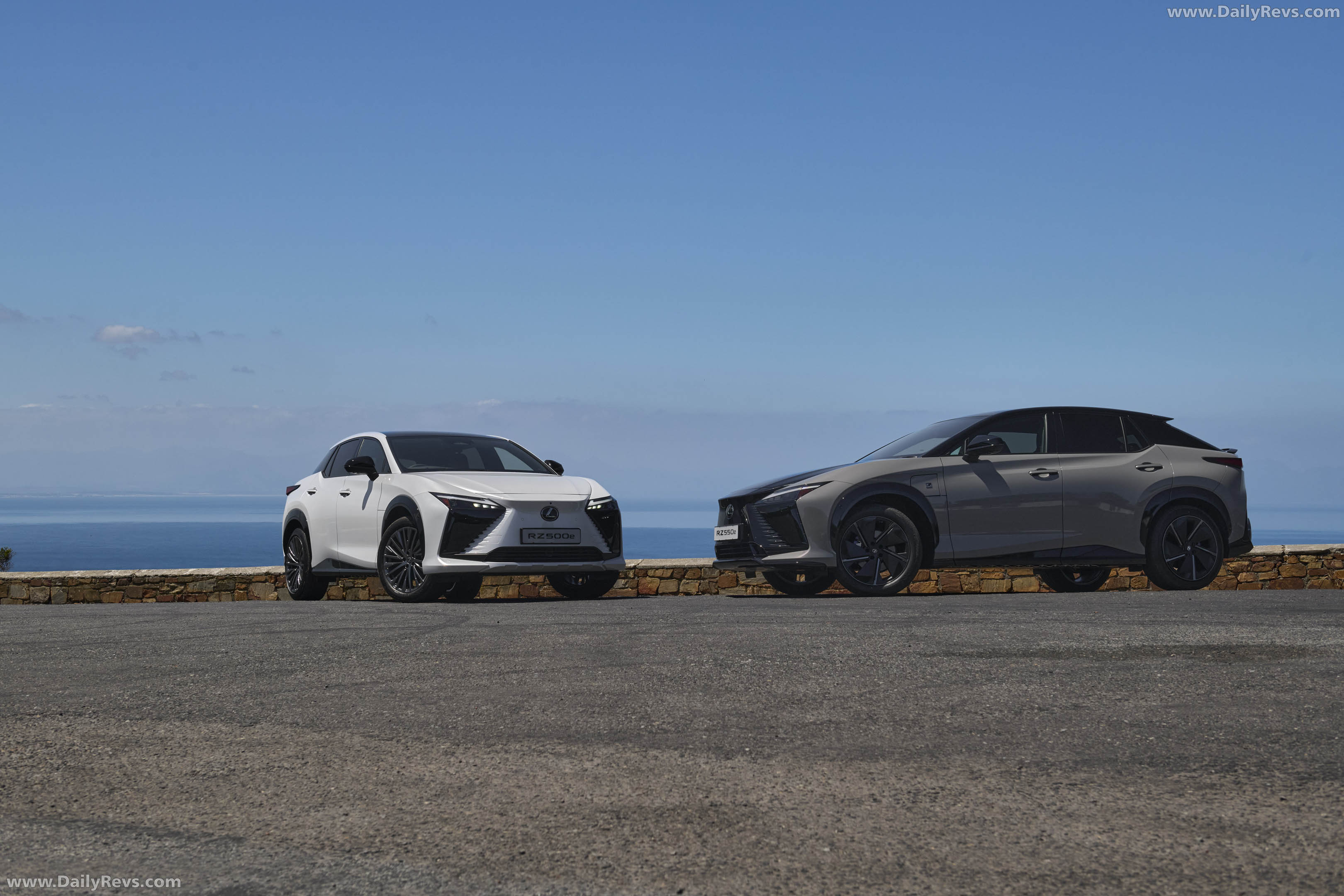 2026 Lexus RZ 550e South African Version Side View