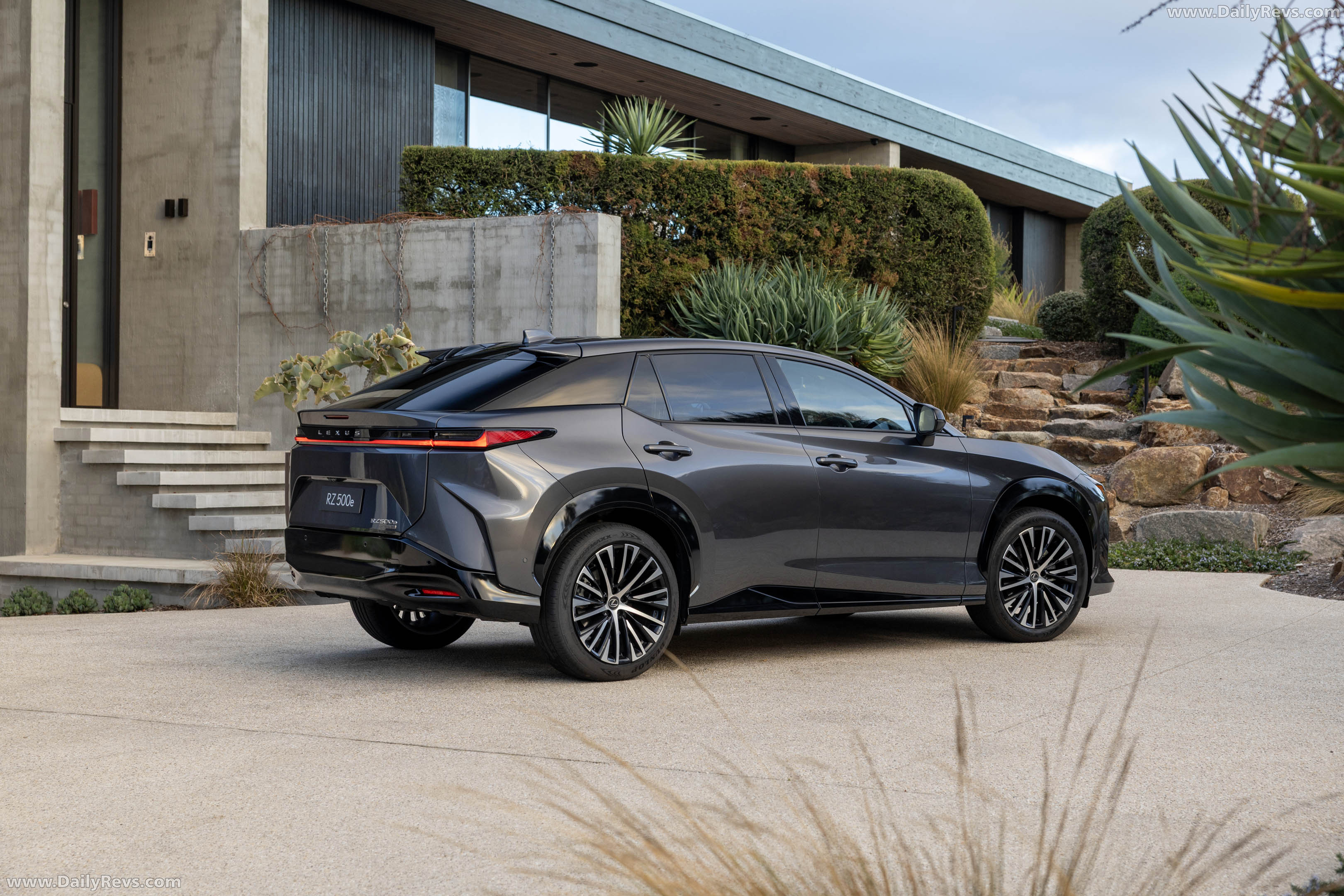 2026 Lexus RZ 500e Sports Luxury Australian Version Rear View