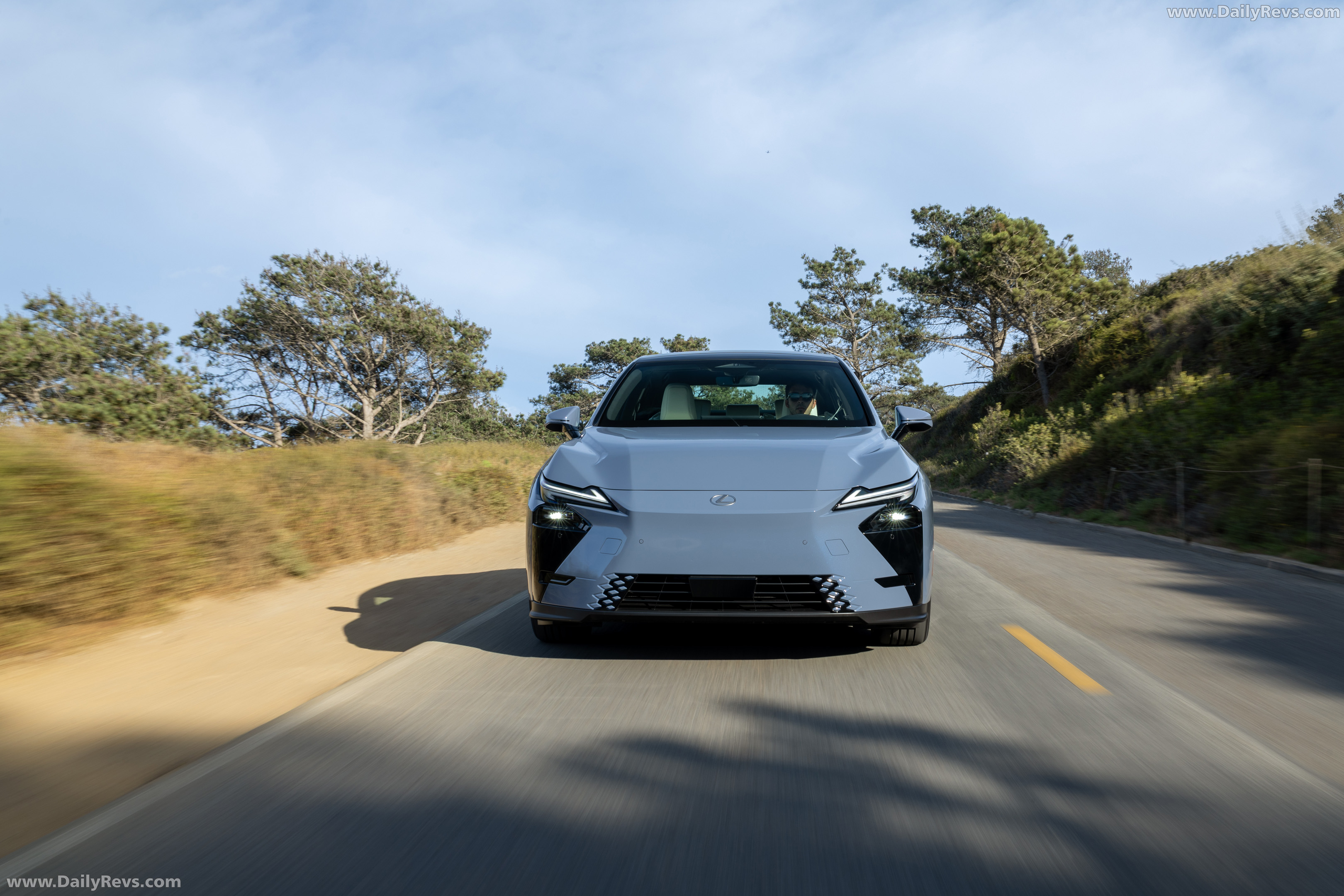 2026 Lexus ES 350e Premium Front View