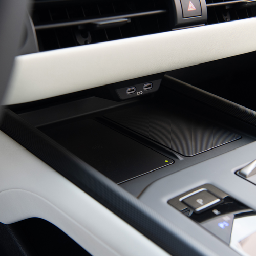 2026 Lexus ES 350e Premium Interior