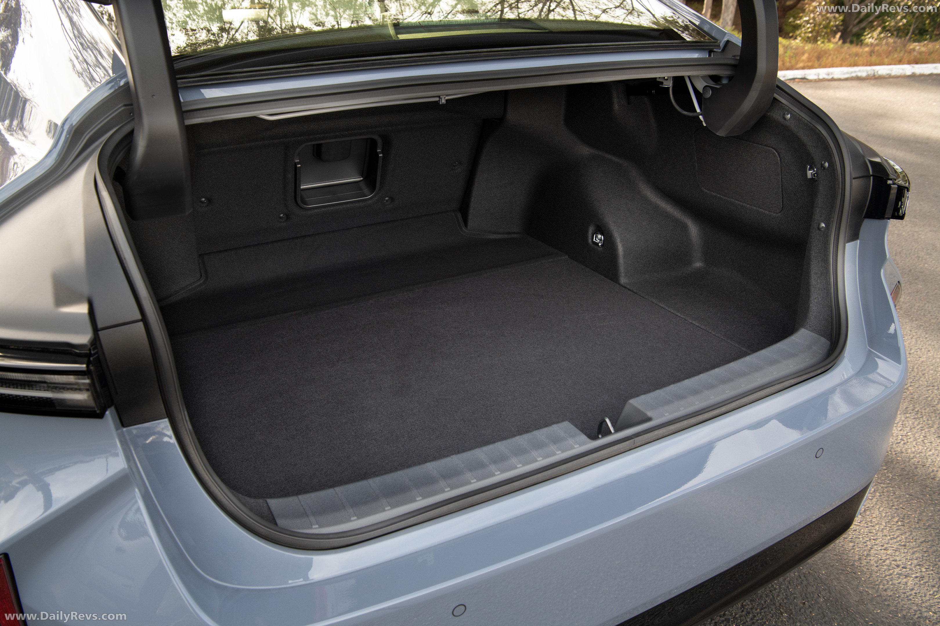 2026 Lexus ES 350e Premium Interior