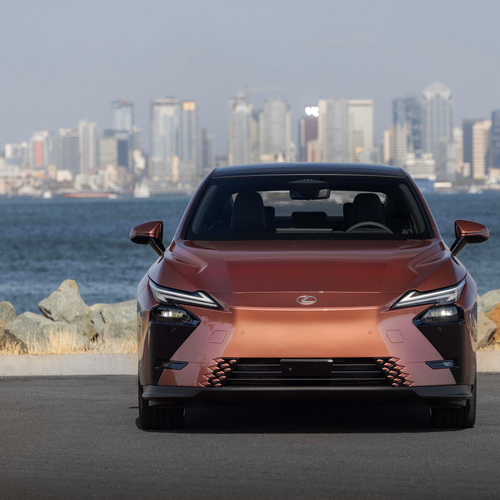 2026 Lexus ES 350e Luxury Executive Front View