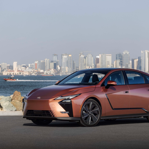 2026 Lexus ES 350e Luxury Executive Front View