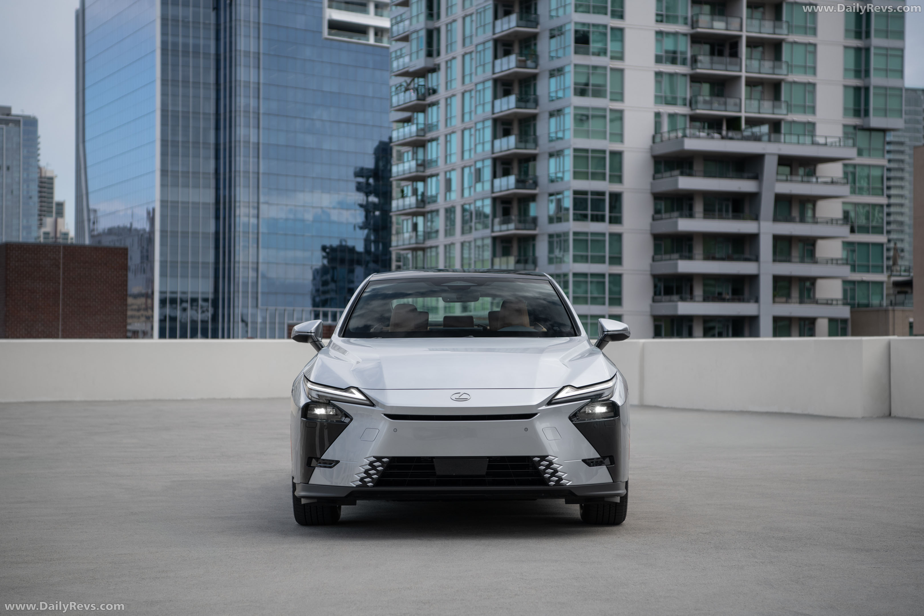 2026 Lexus ES 350H Premium Front View