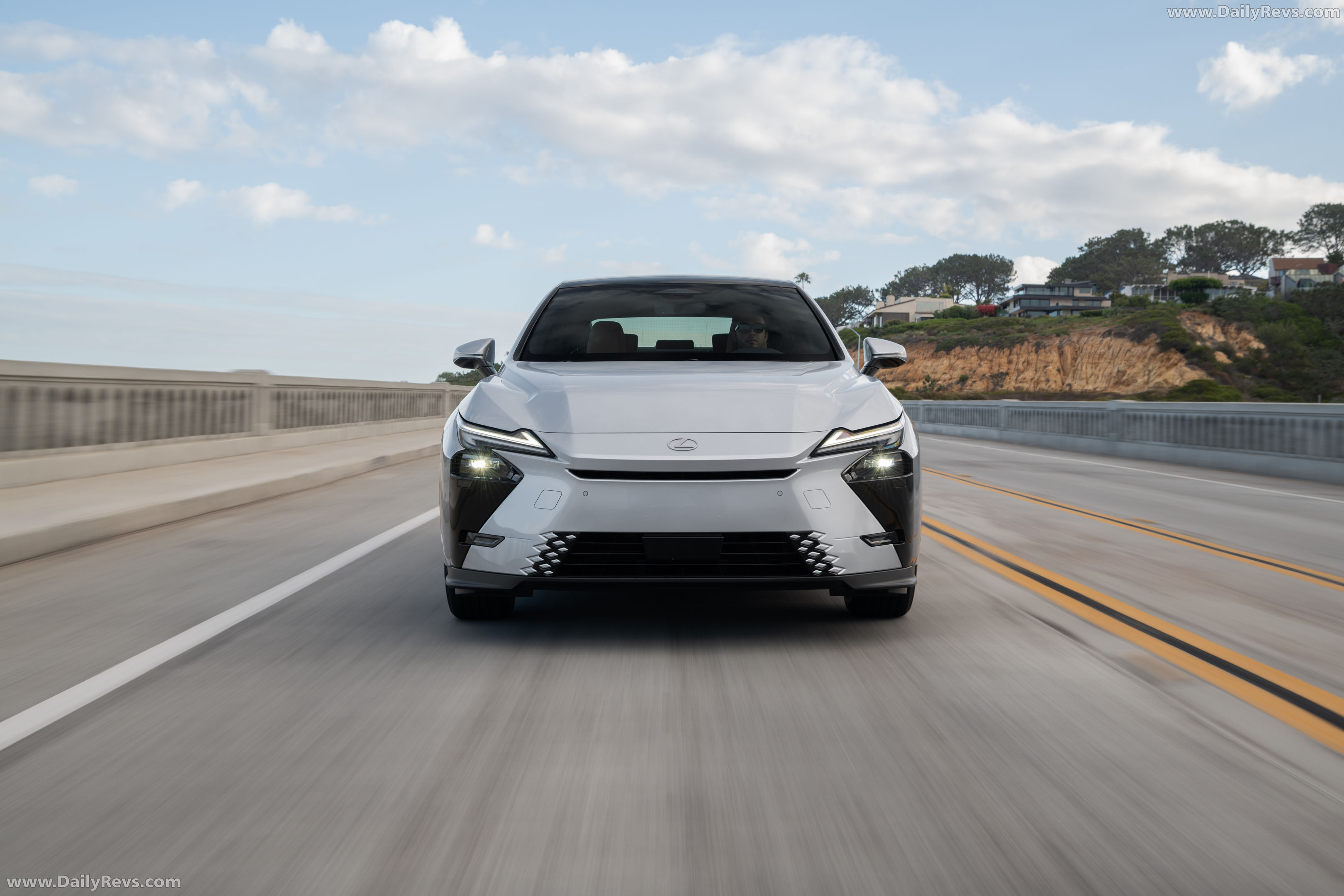 2026 Lexus ES 350H Premium Front View