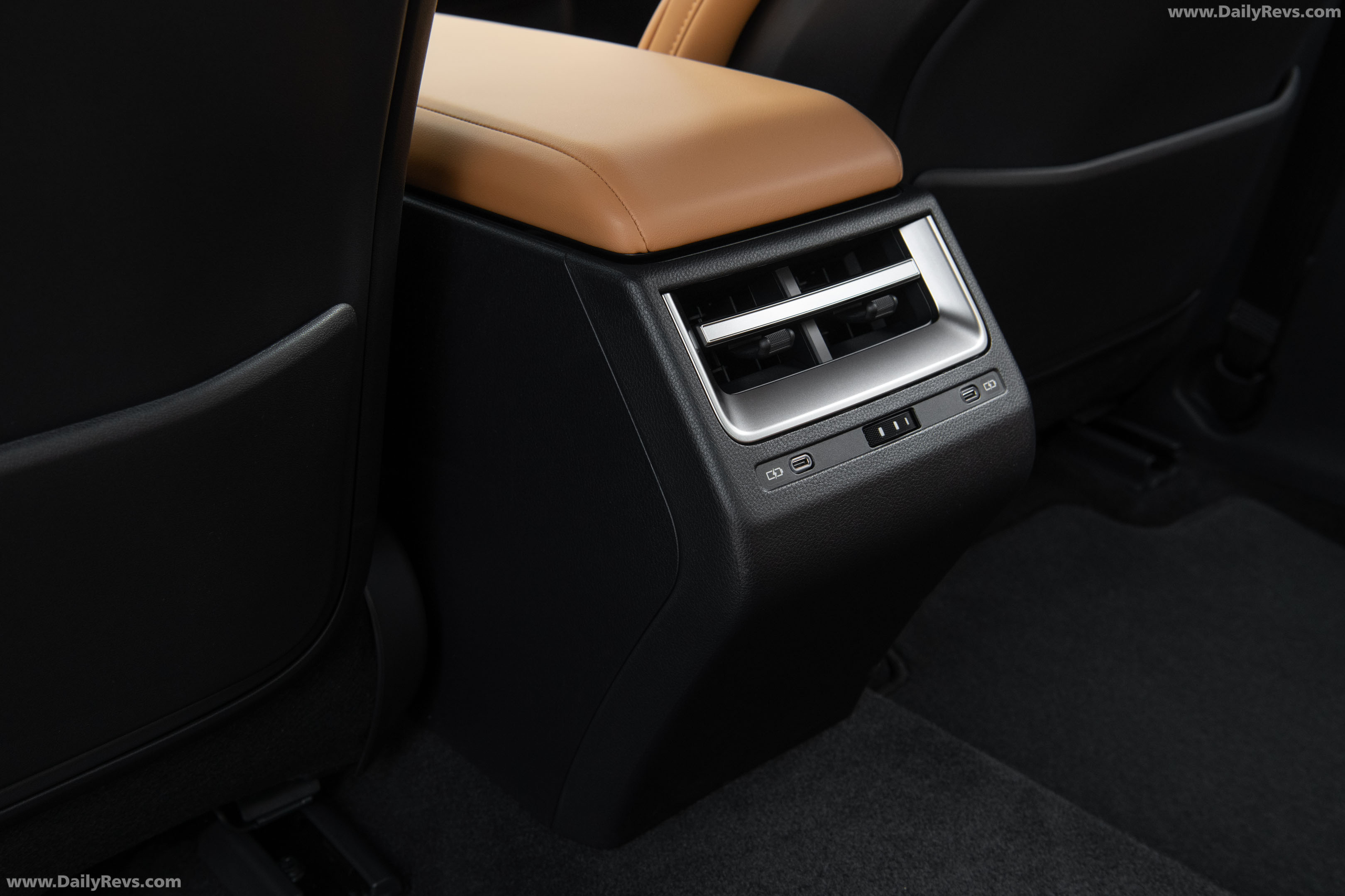 2026 Lexus ES 350H Premium Interior