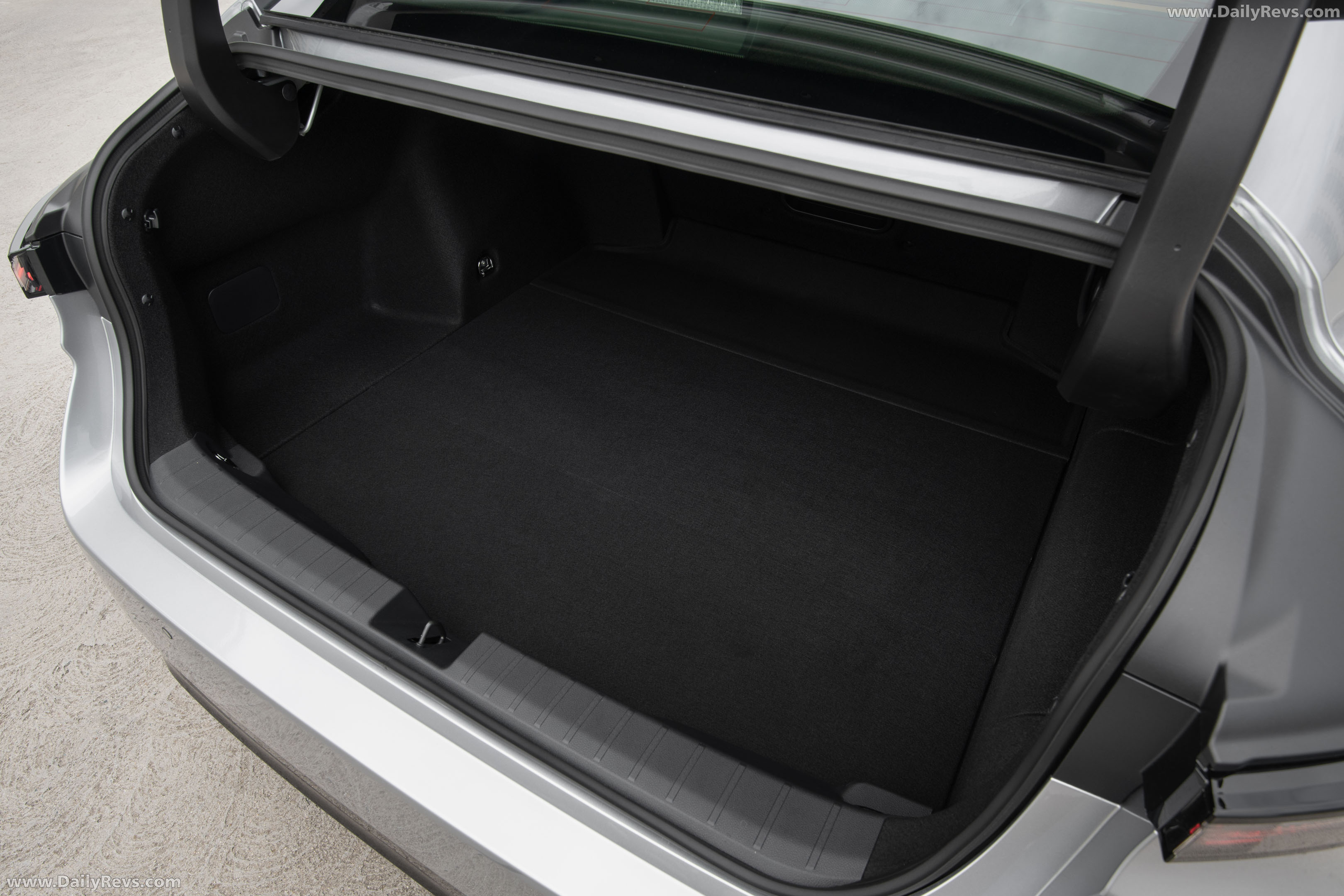 2026 Lexus ES 350H Premium Interior