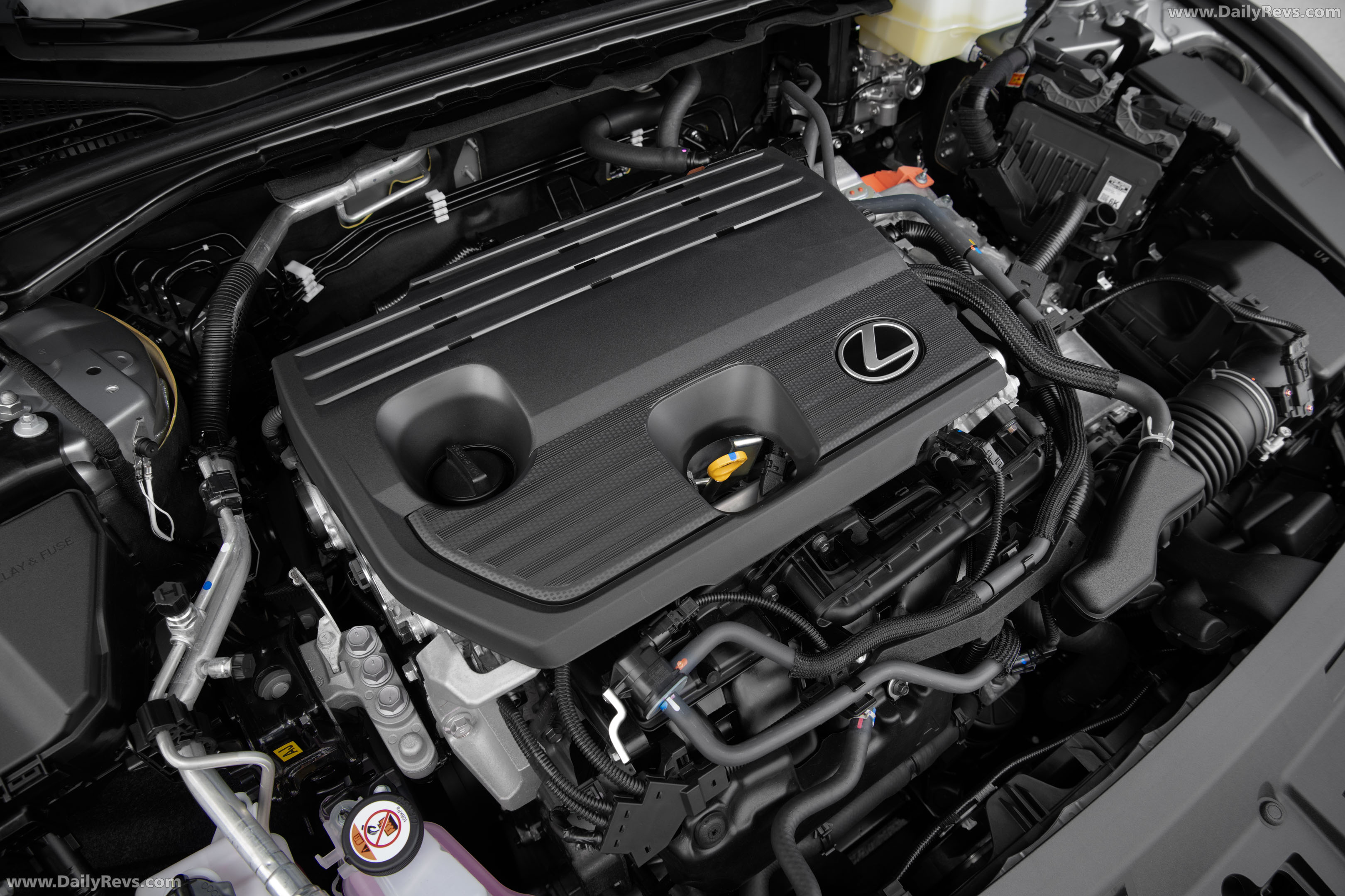 2026 Lexus ES 350H Premium Engine