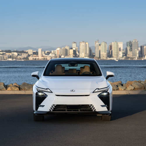 Image of ES 350H Premium Plus