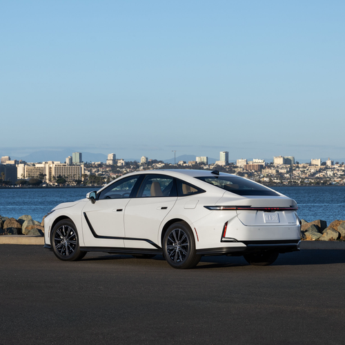 2026 Lexus ES 350H Premium Plus Rear View