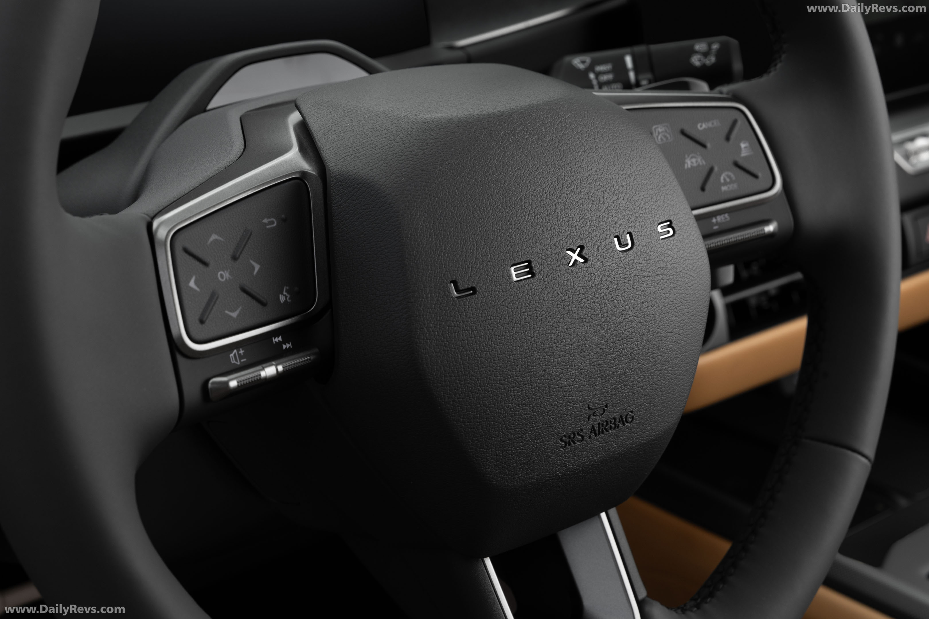 2026 Lexus ES 350H Premium Plus Interior