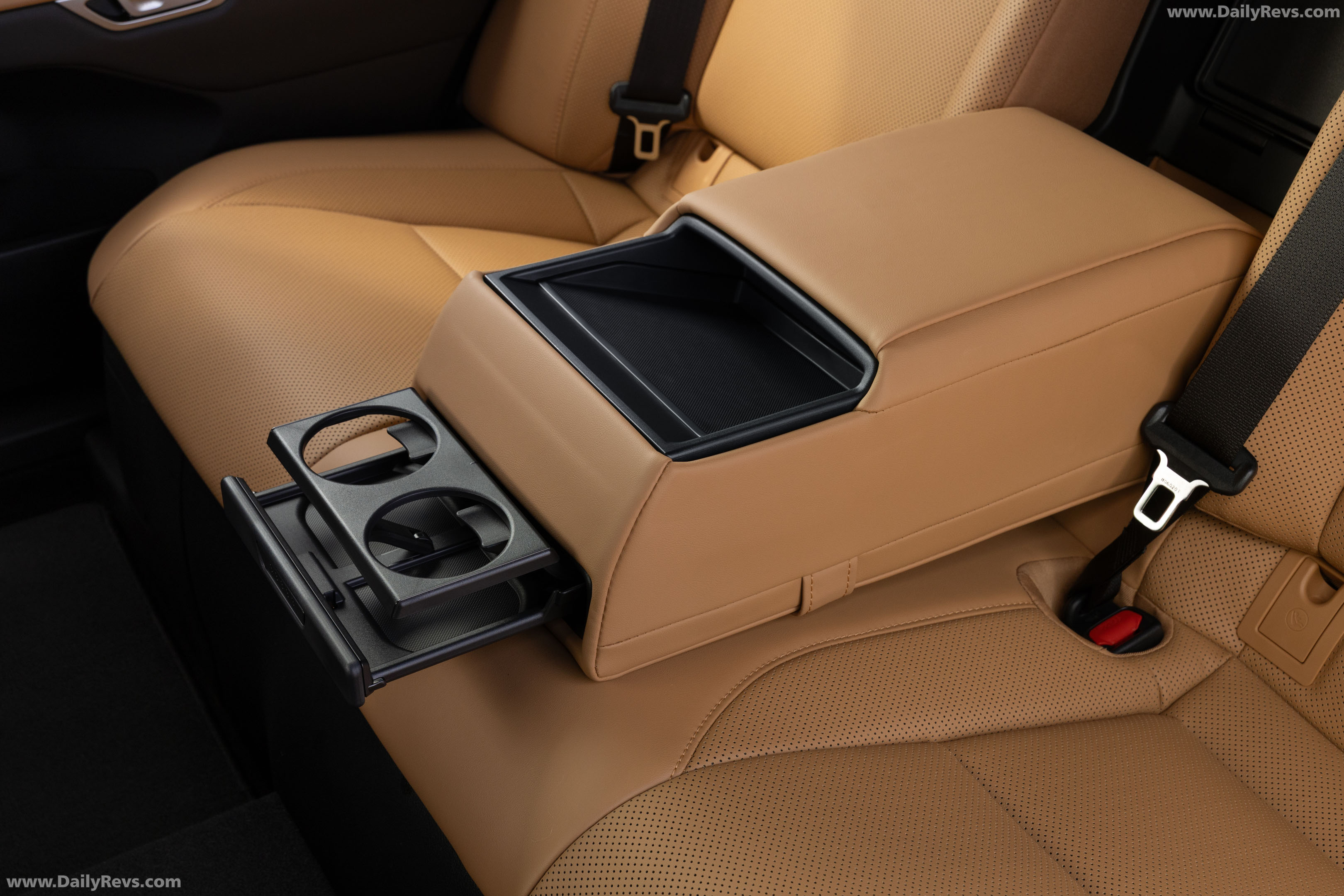 2026 Lexus ES 350H Premium Plus Interior