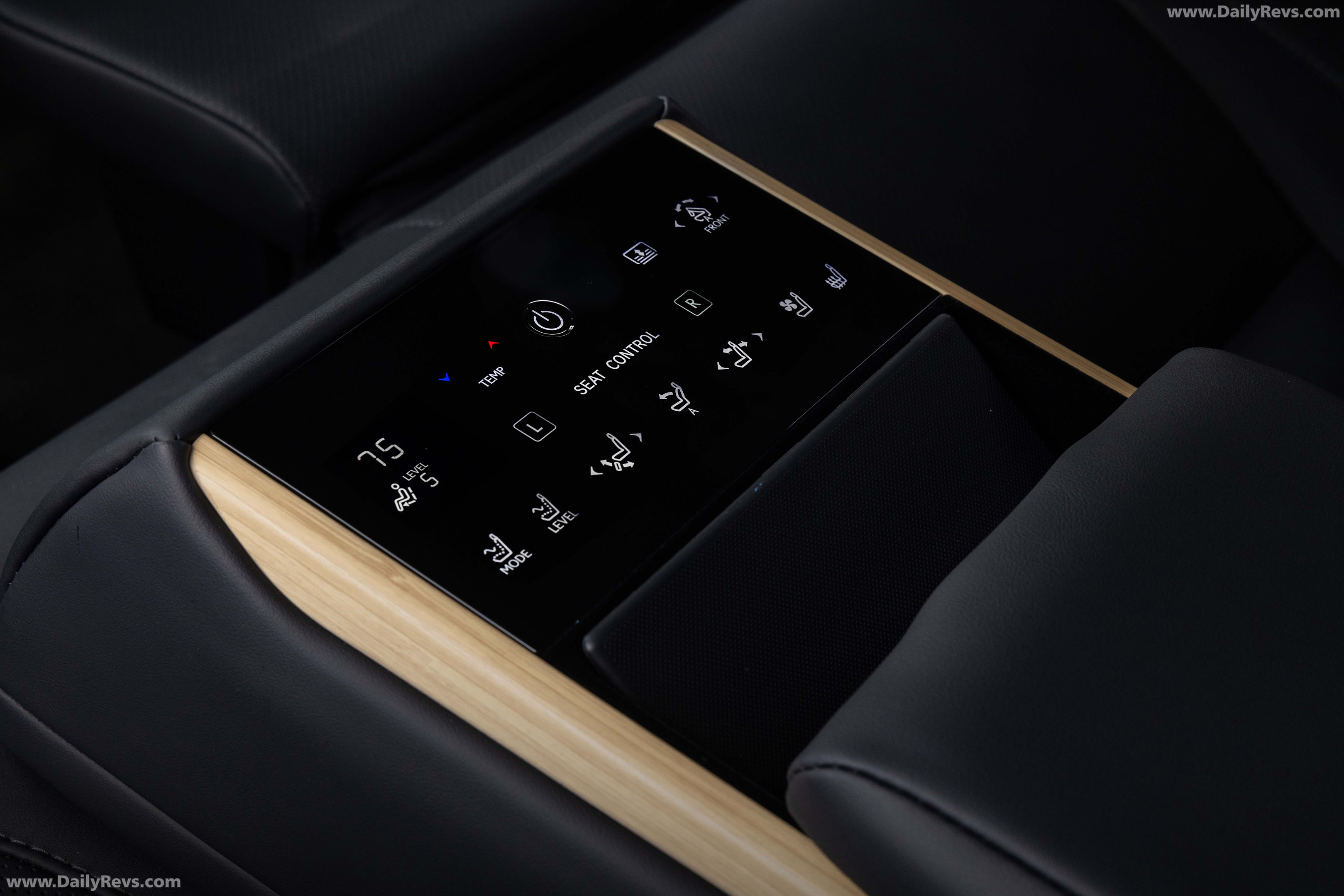 2026 Lexus ES 350e Luxury Executive Sonic Grey Interior