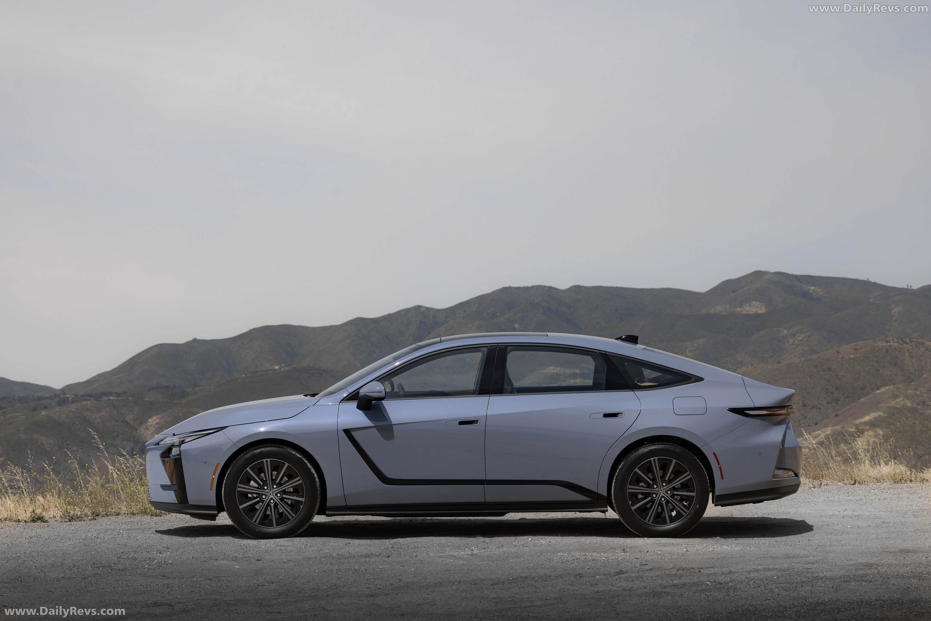 2026 Lexus ES 350H Premium Plus Skylight Blue Side View