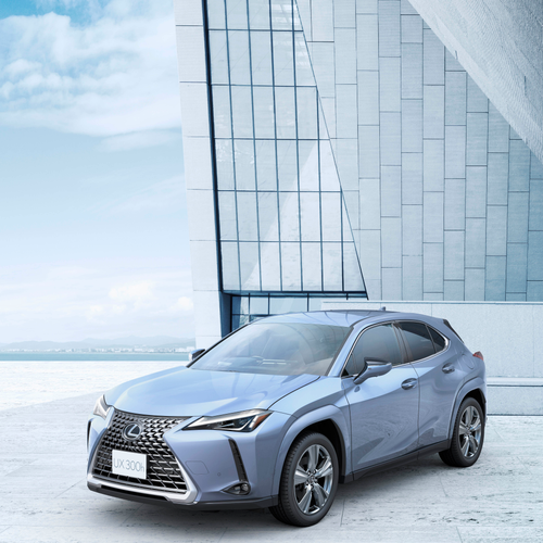 2026 Lexus UX 300h Shining Essence Front View