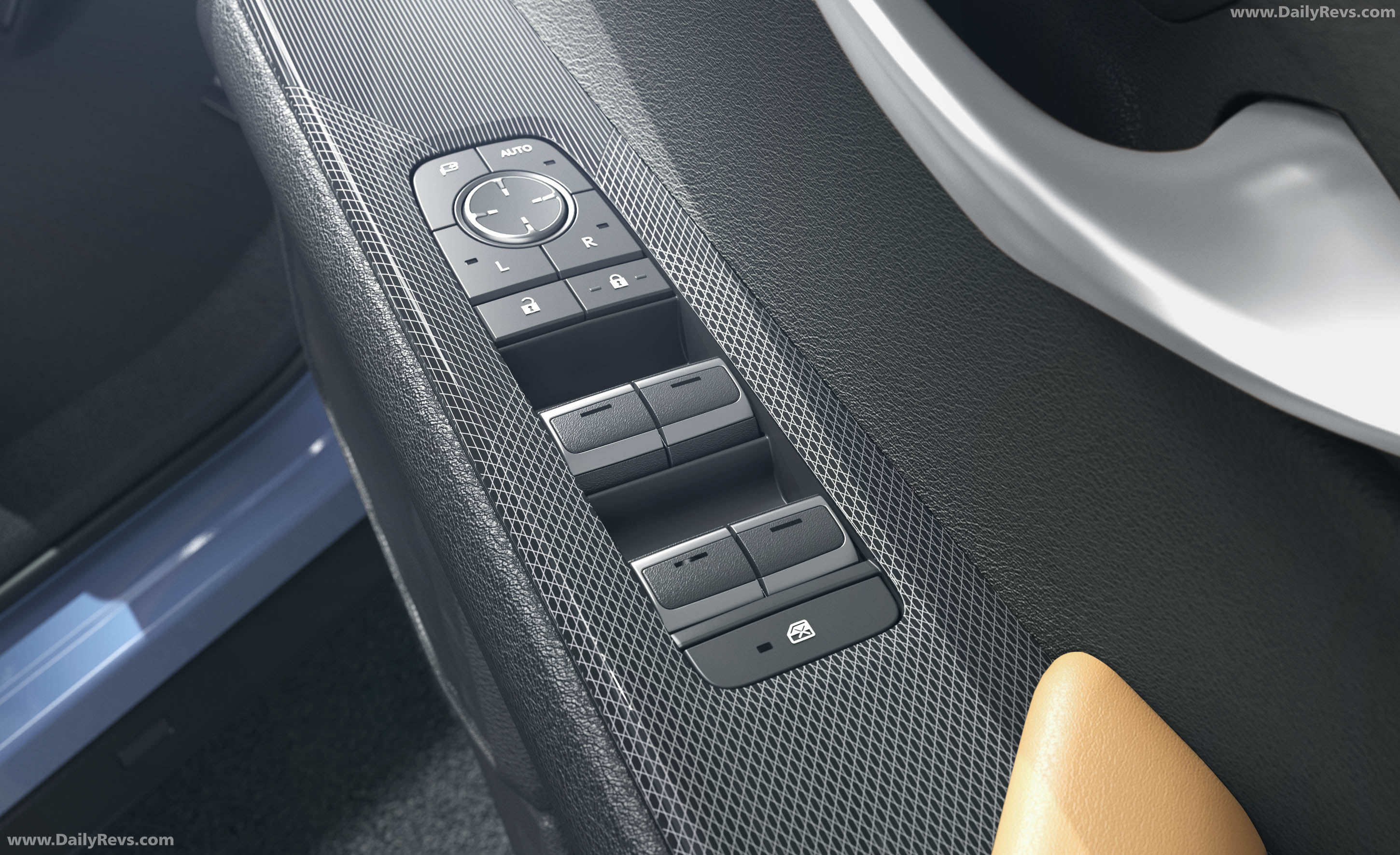 2026 Lexus UX 300h Shining Essence Interior