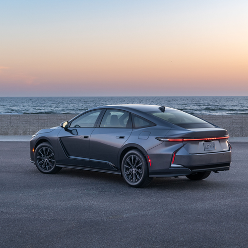 2026 Lexus ES 350H Premium Cloud Burst Gray Rear View