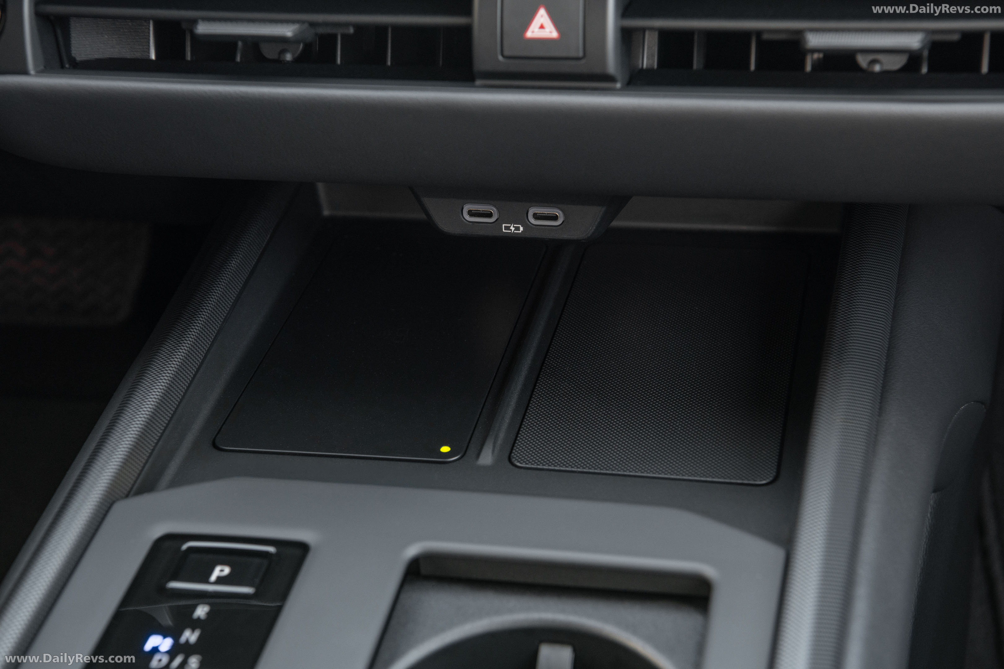 2026 Lexus ES 350H Premium Cloud Burst Gray Interior