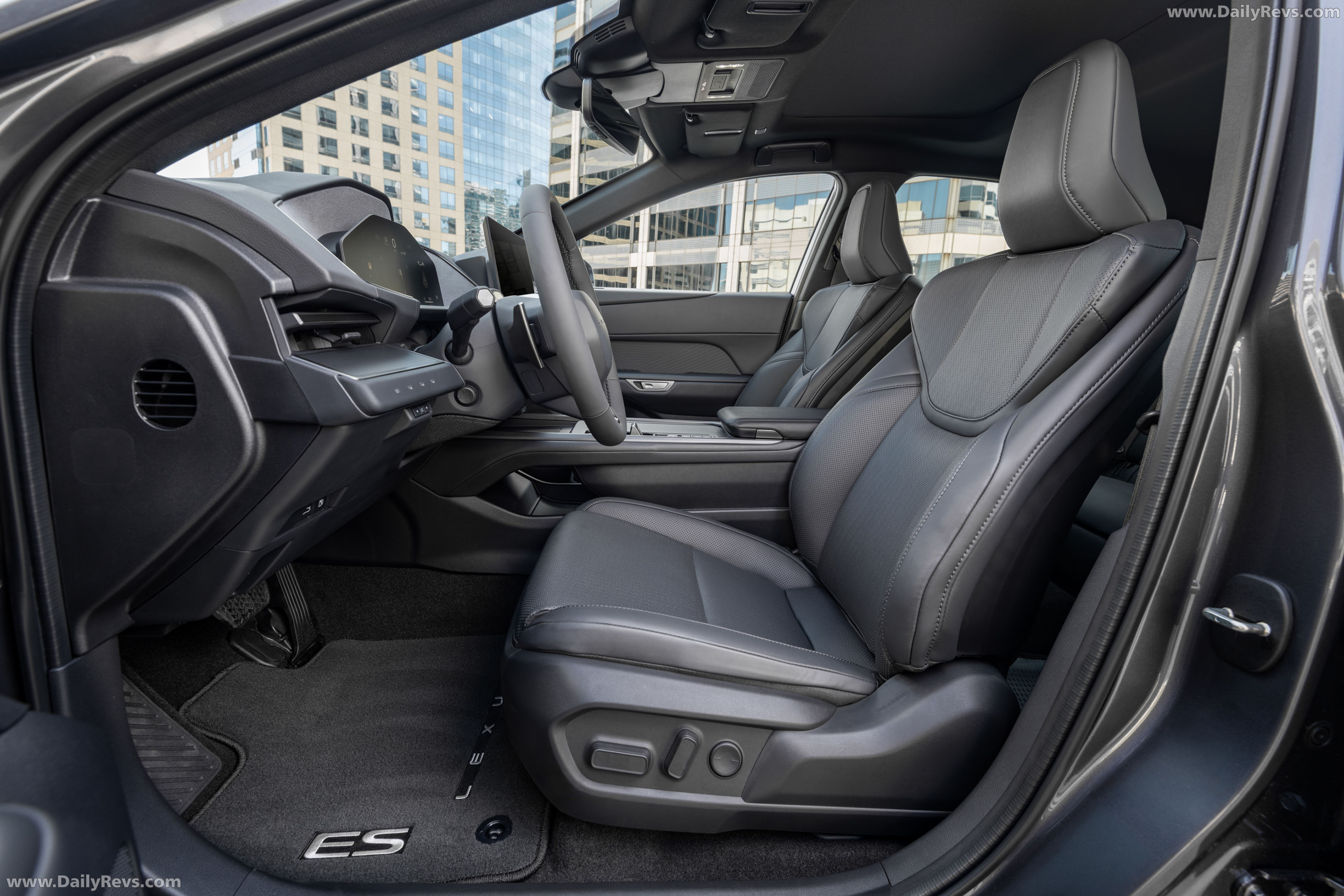 2026 Lexus ES 350H Premium Cloud Burst Gray Interior