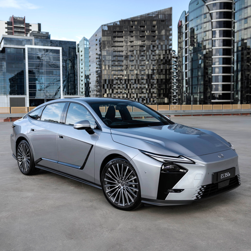 2026 Lexus ES 350e Australian Version Front View