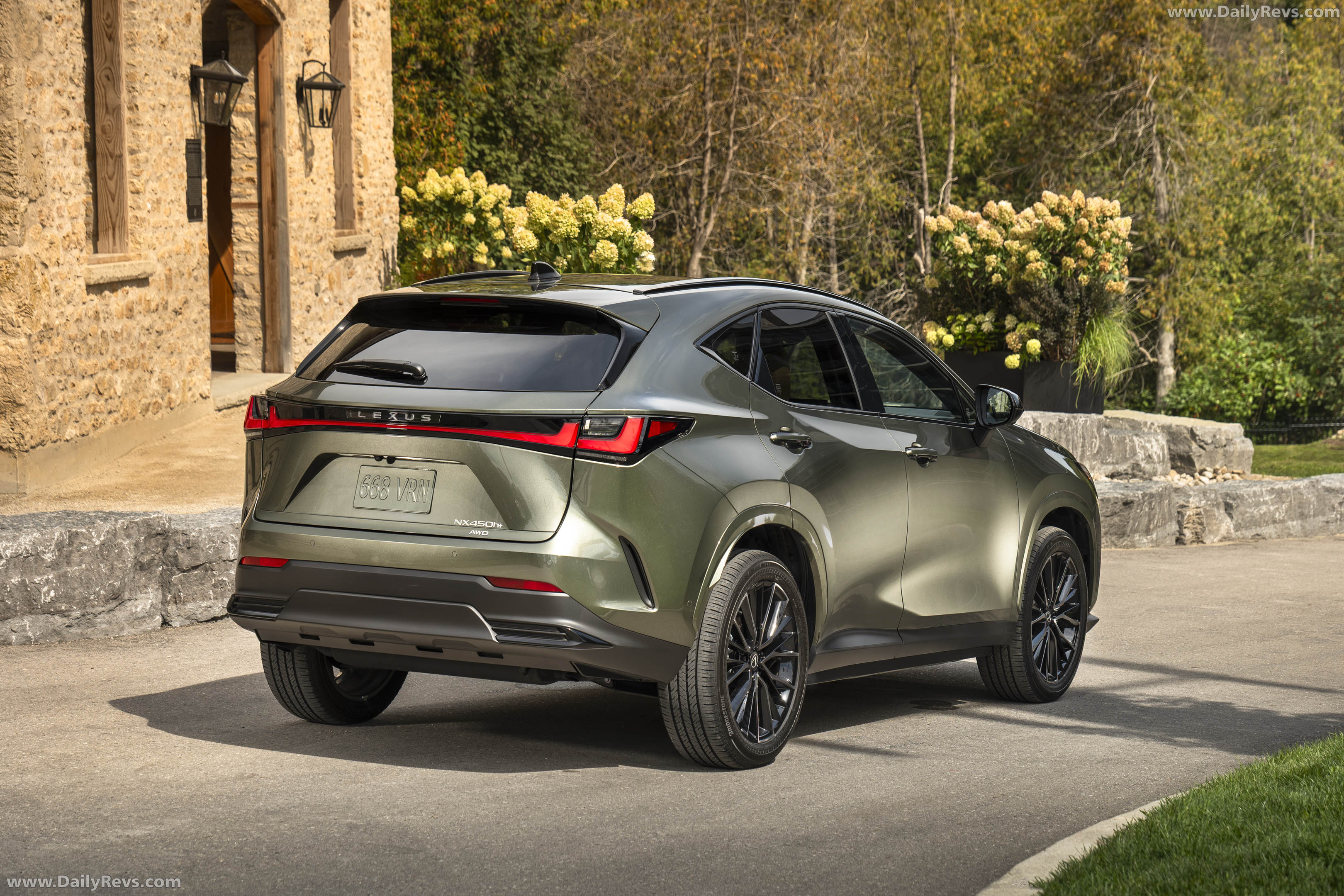 2027 Lexus NX 450 Plus Rear View