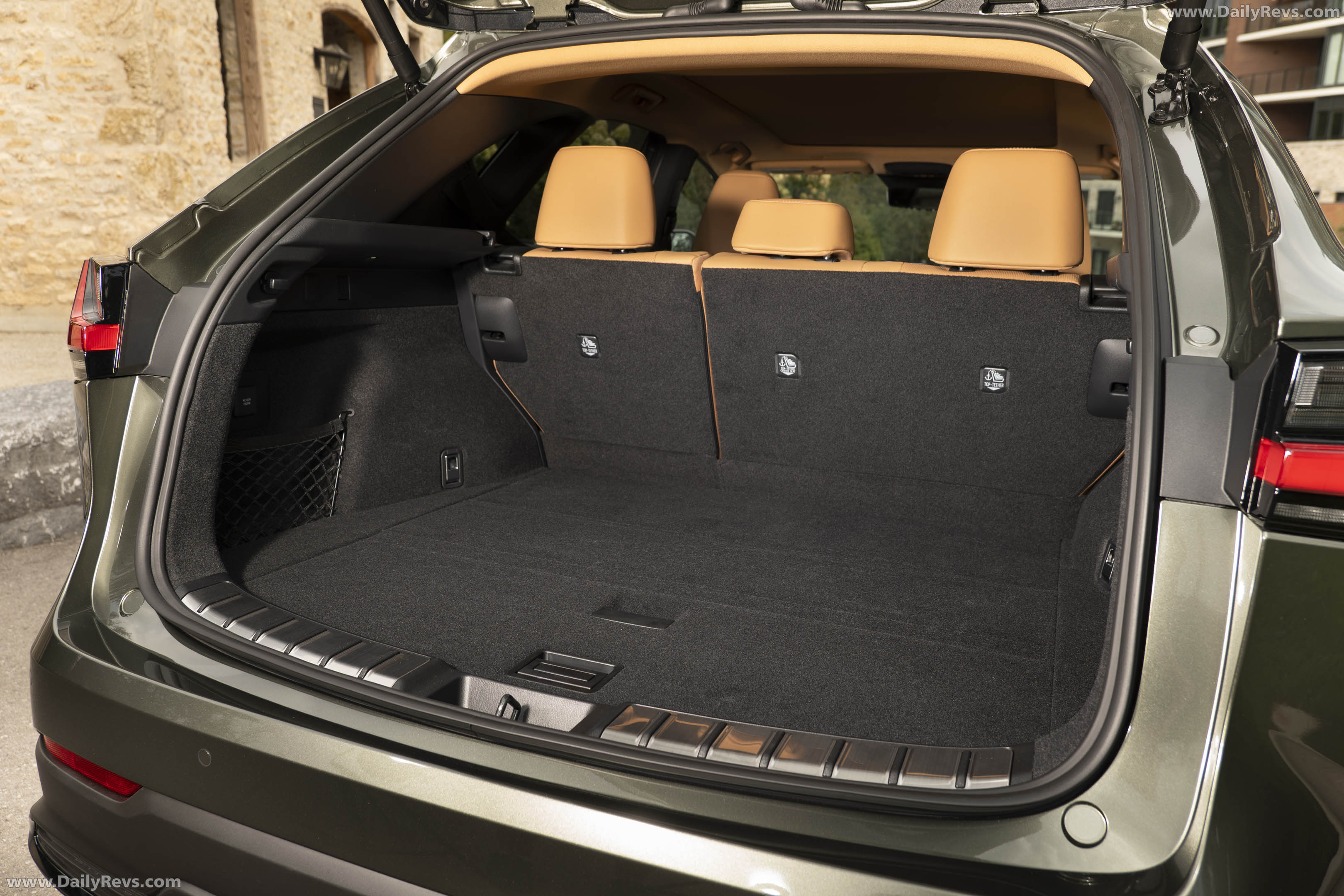 2027 Lexus NX 450 Plus Interior