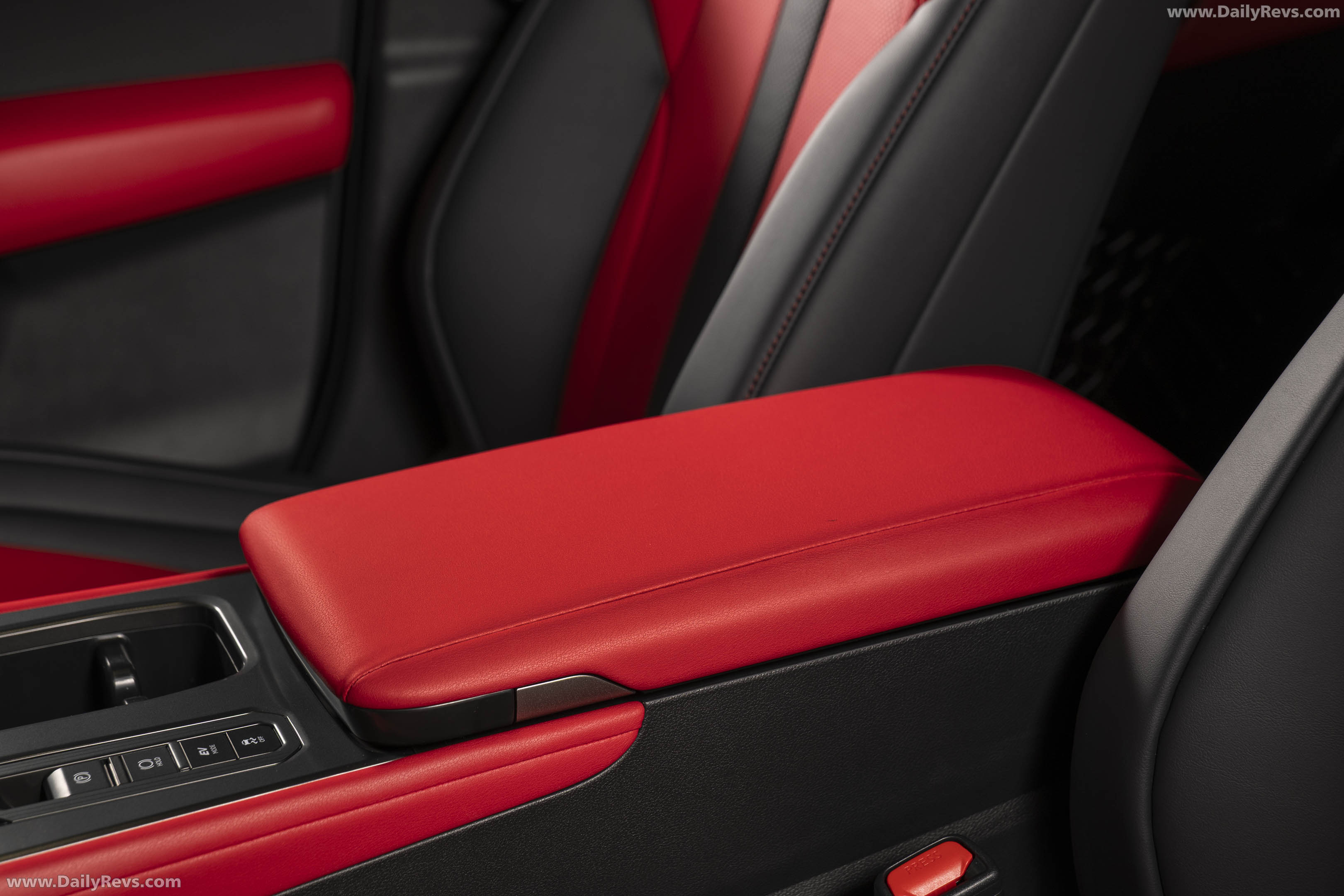 2027 Lexus NX 350h F Sport Interior
