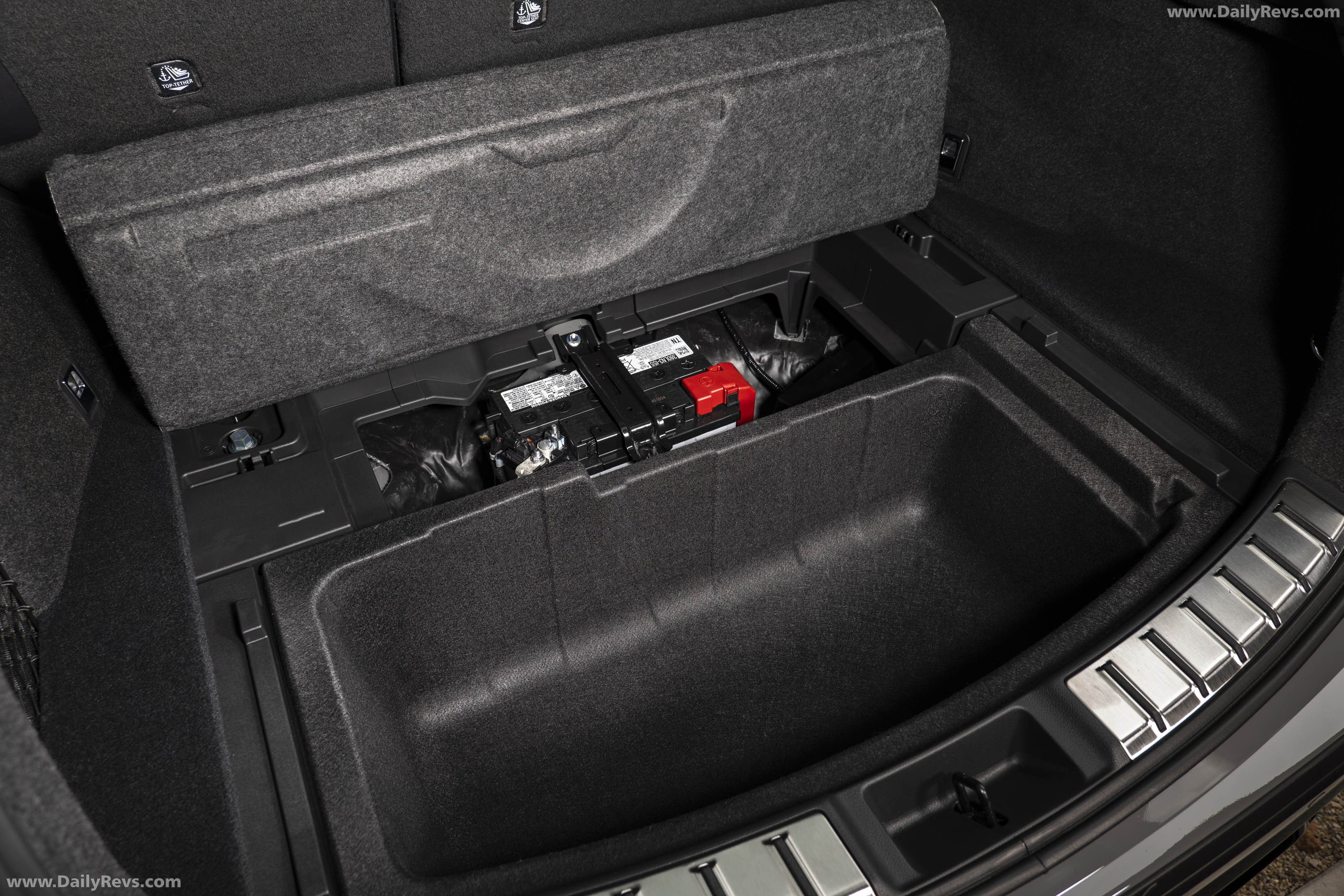 2027 Lexus NX 350h F Sport Interior