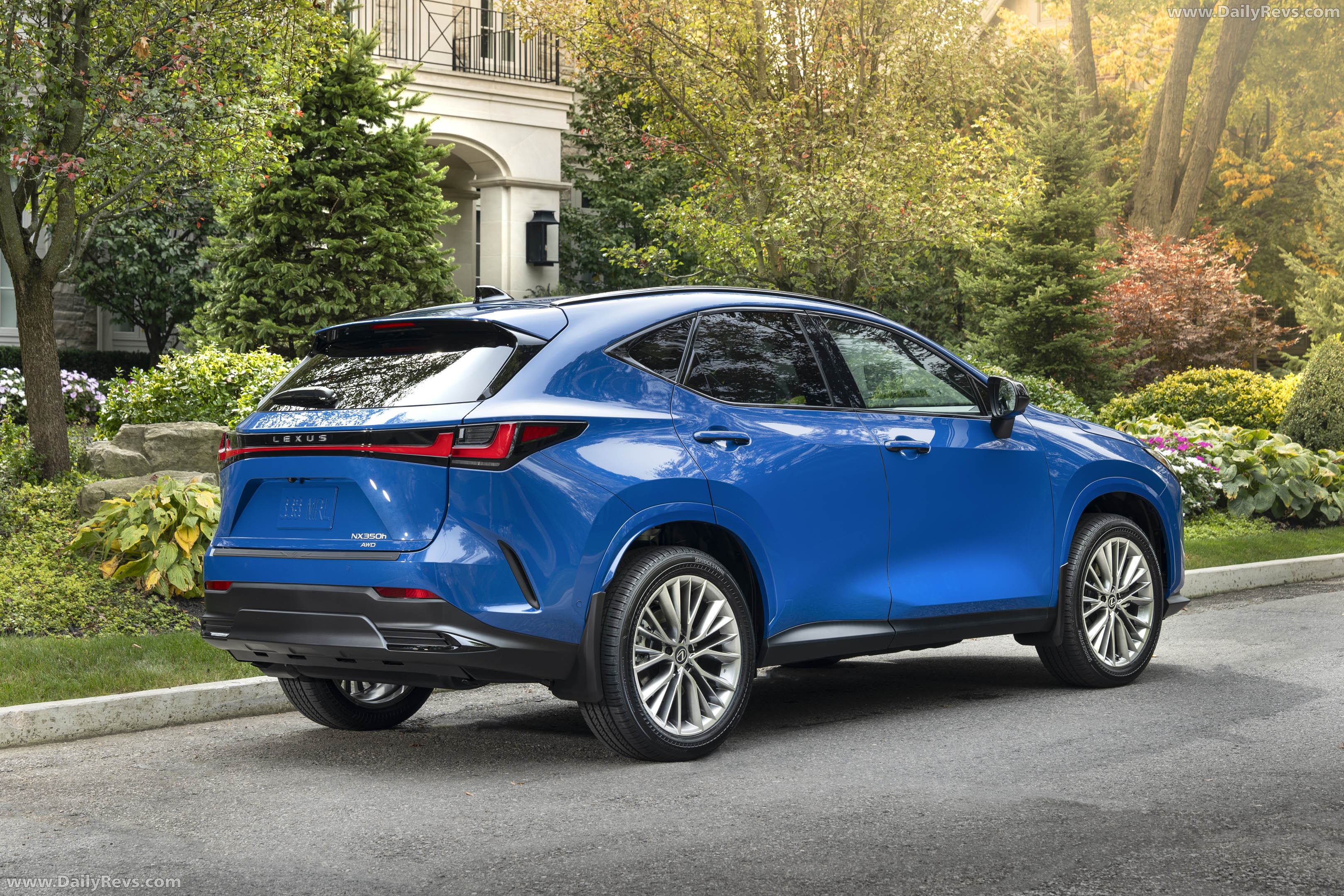 2027 Lexus NX 350h HEV Rear View