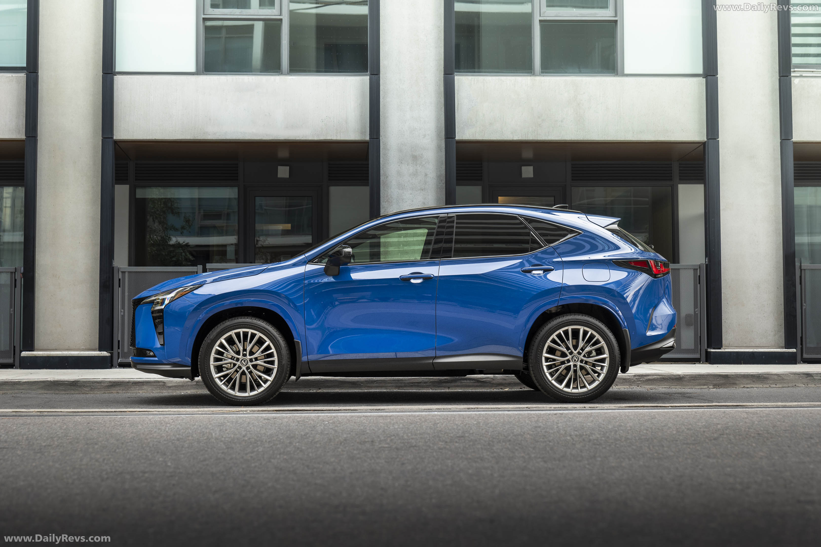 2027 Lexus NX 350h HEV Side View